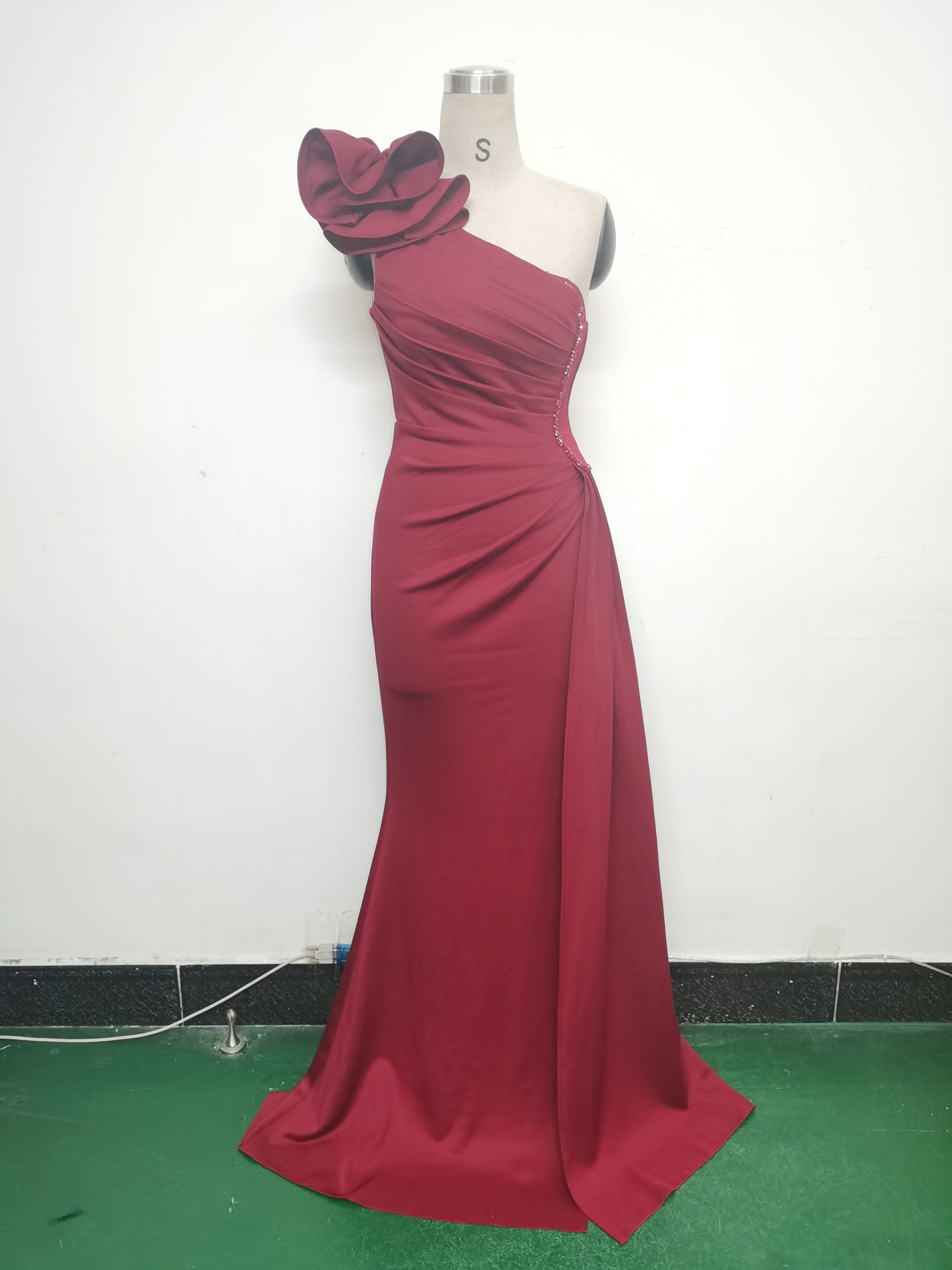 Elegant Flower Slash Shoulder Slit Evening Dress 20