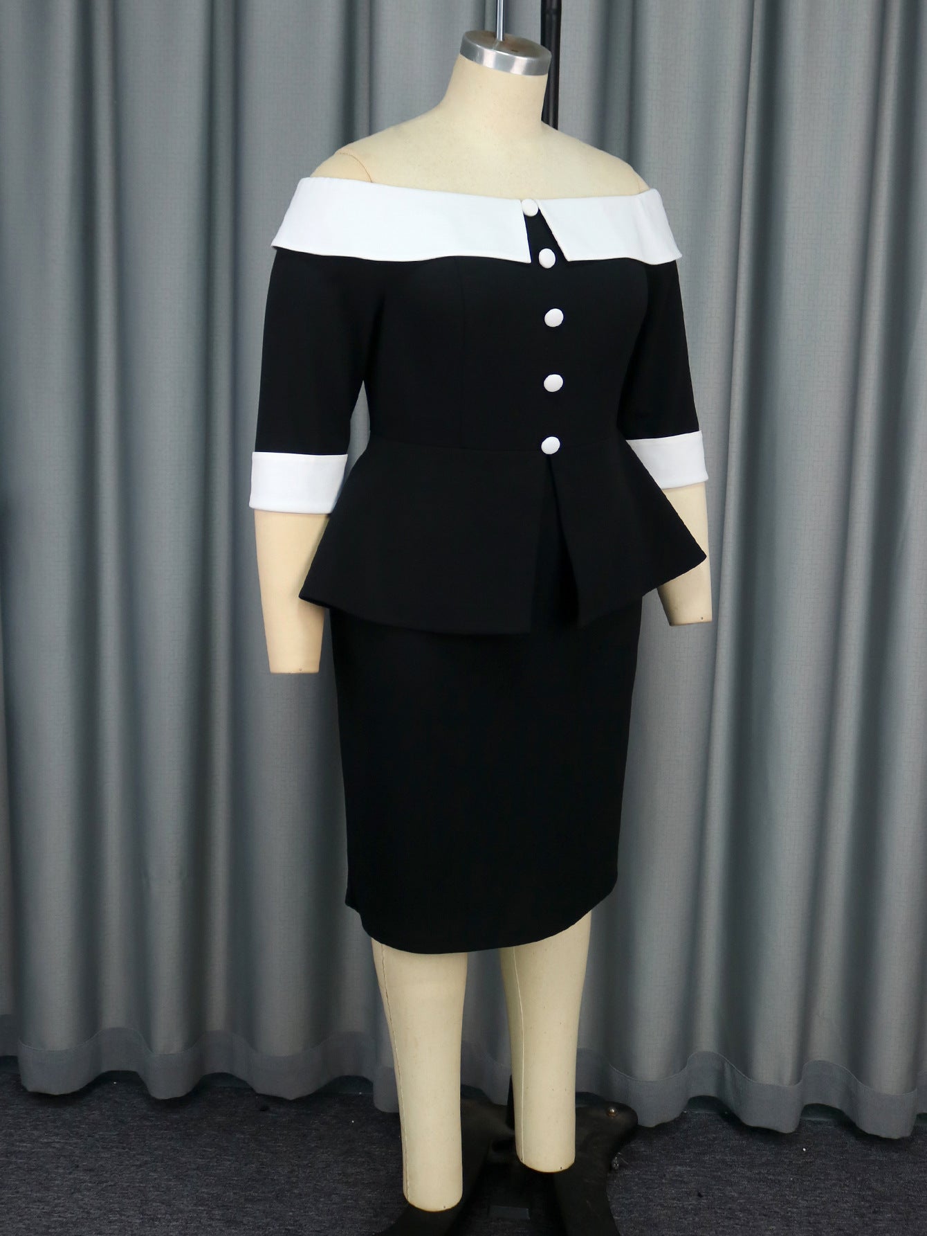 Plus-Size Contrast Off-Shoulder Formal & Cocktail Party Bodycon Dress 7