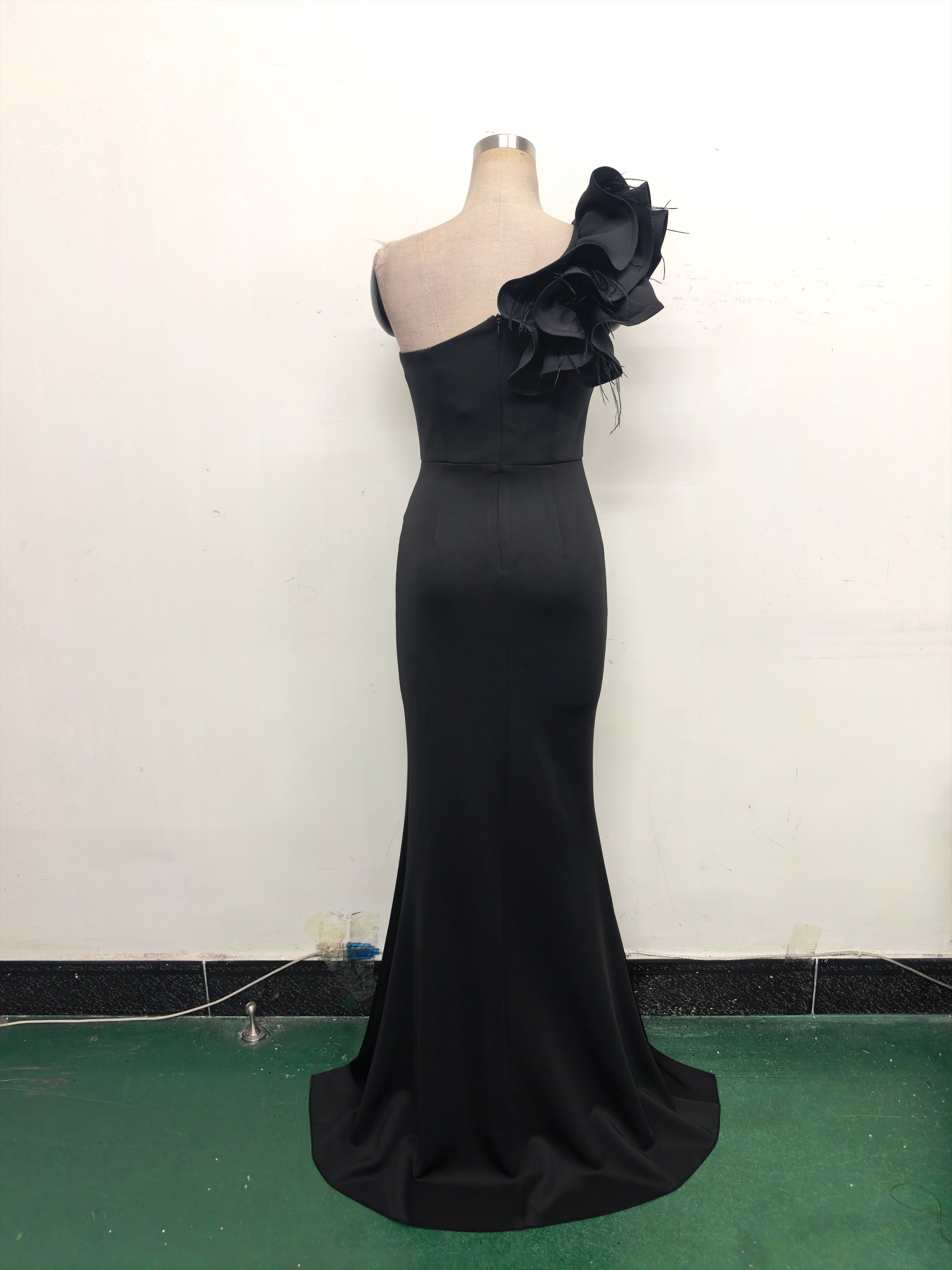 Women One-Shoulder Beaded Wool and Floral Satin Slit Sexy Evening Dress 43