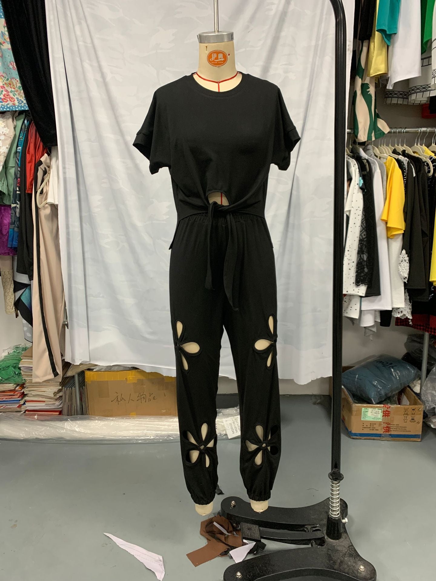 Fashion Casual Loose Pullover Irregular Tie-Dye T-Shirt Cut-Out Floral Ripped Long Pants Set 5