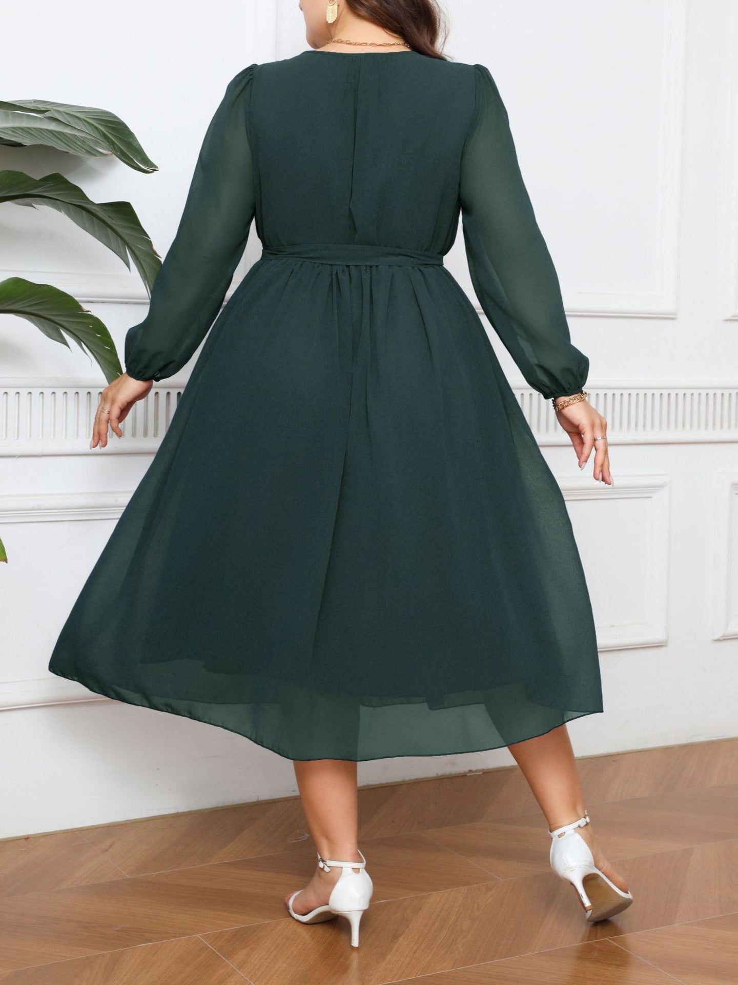 Long Sleeve Plus Size Women's Solid Chiffon Dress 4