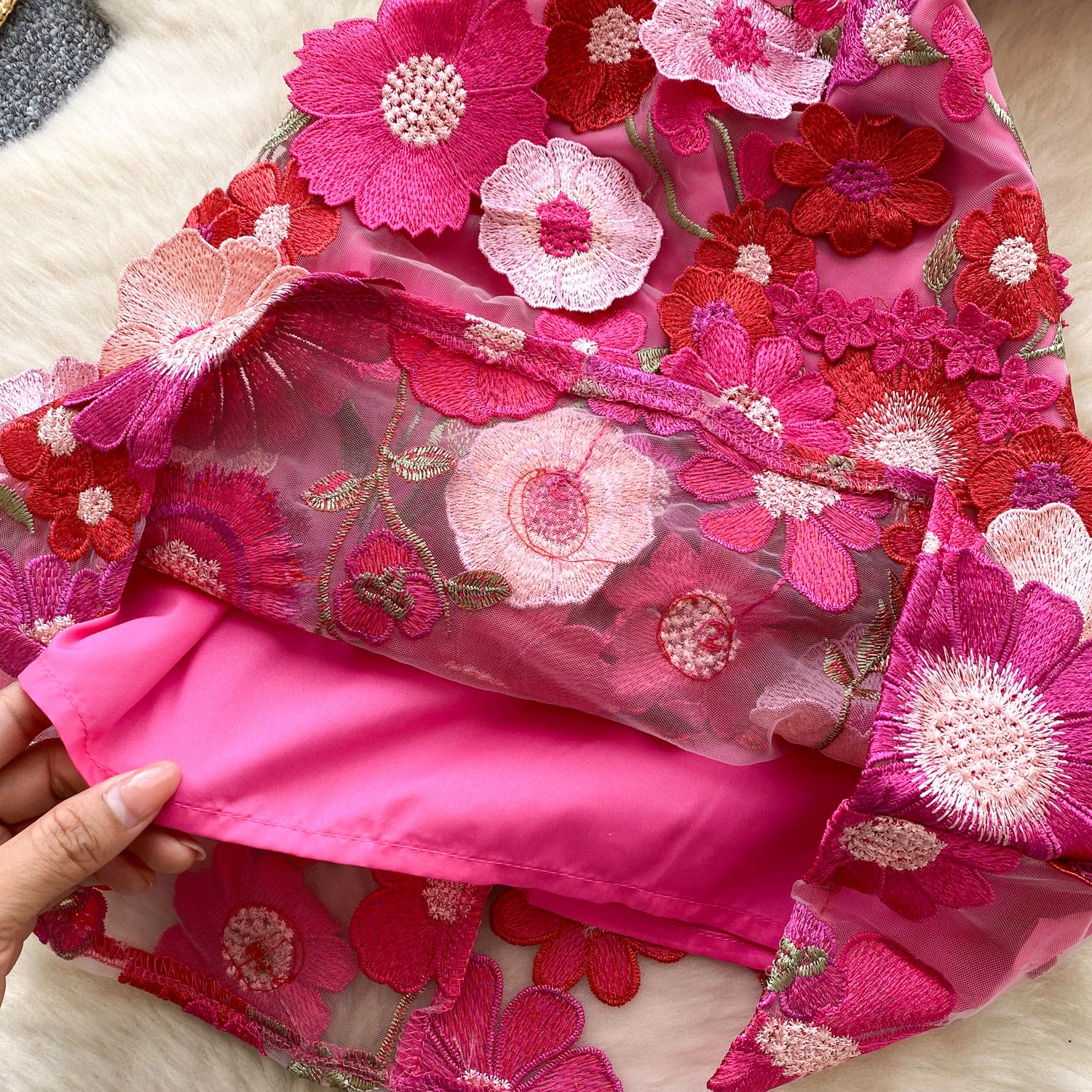 Women's  Luxury Embroidery Mesh Puff Sleeve Slim Waist Short Chic Dress 24