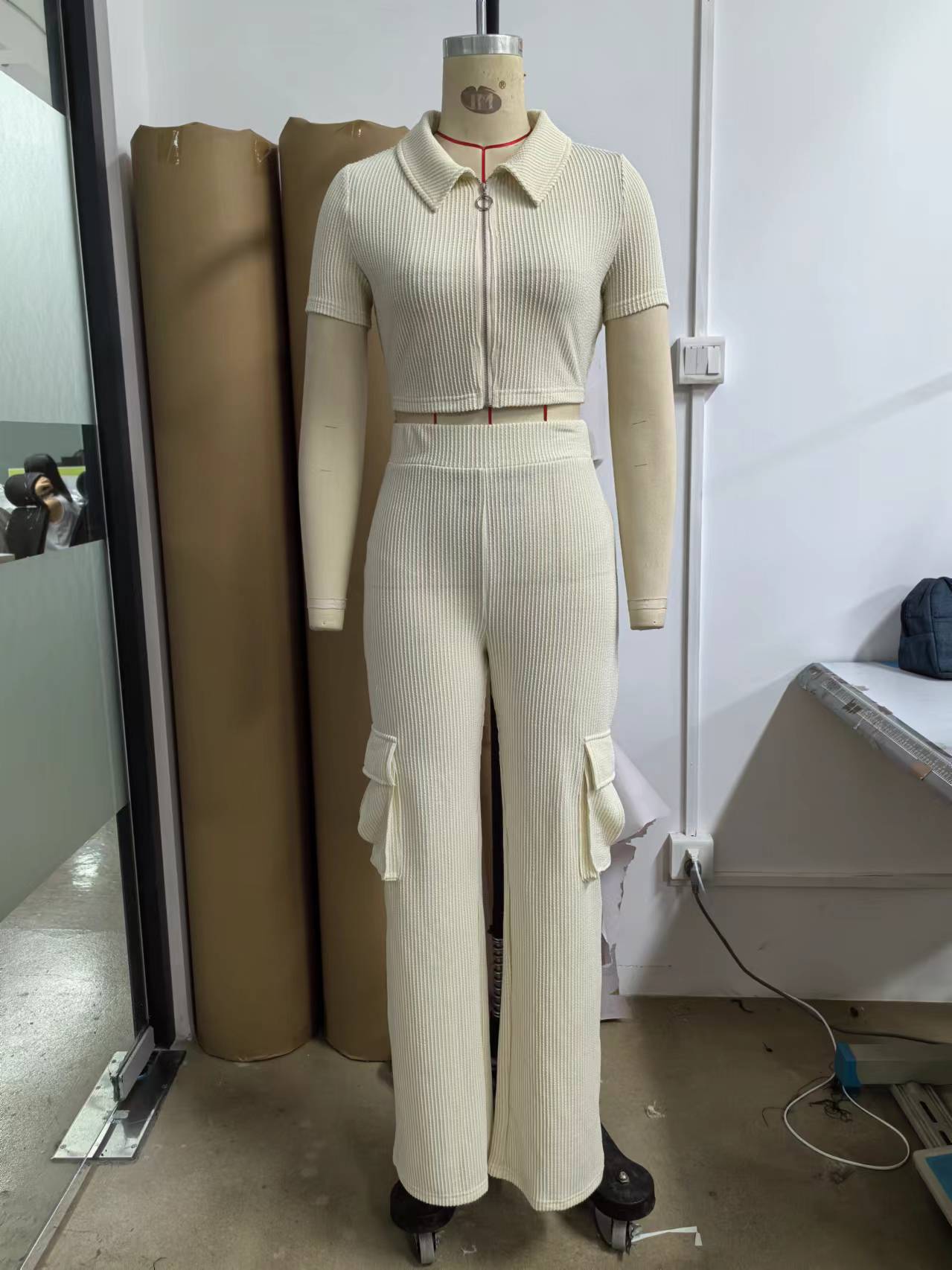 Women Casual Zipper Top and Multi-Pocket Pants Solid Two-Piece Set 5