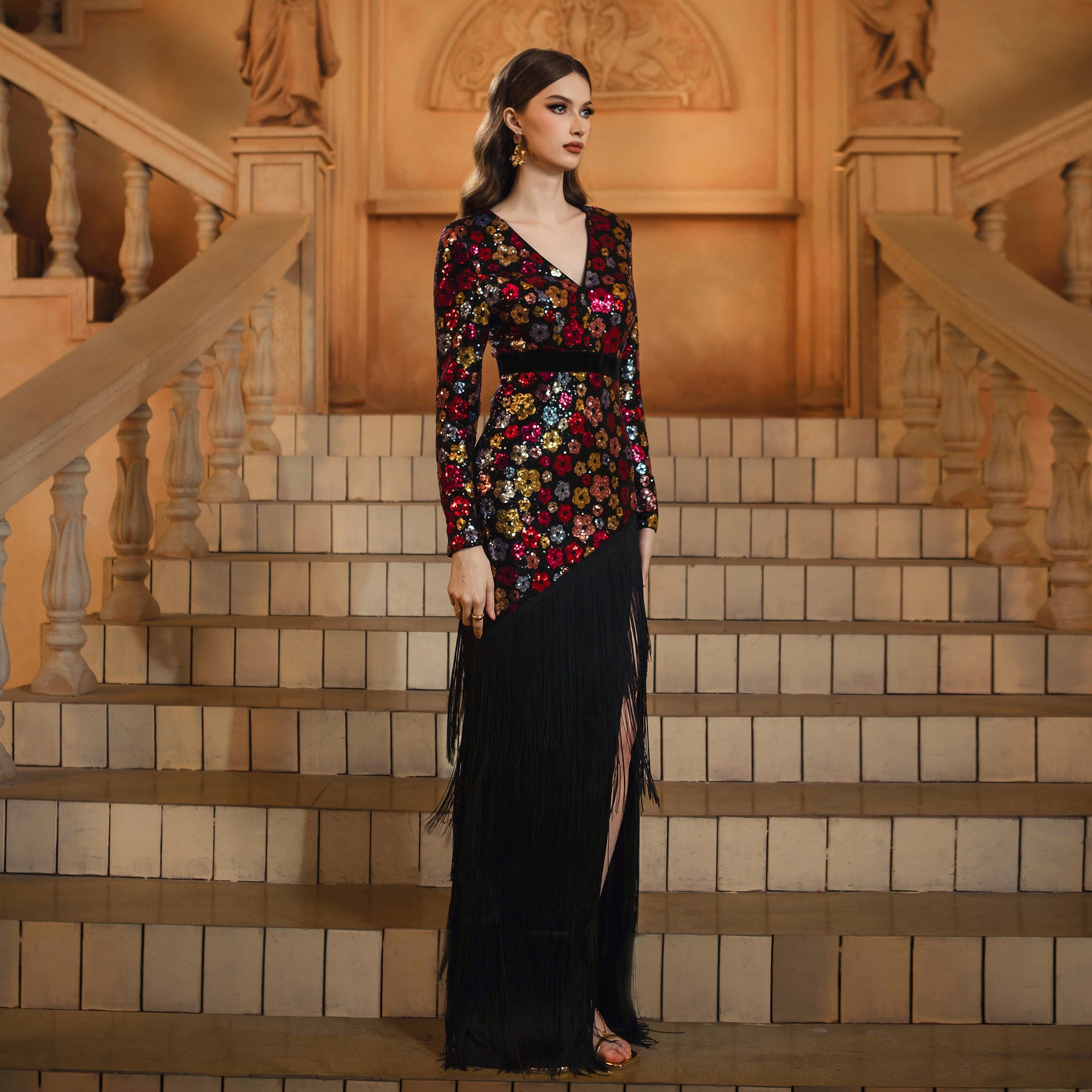 Women long-sleeved v-neck tassel sequins Formal Party fishtail evening dress 3