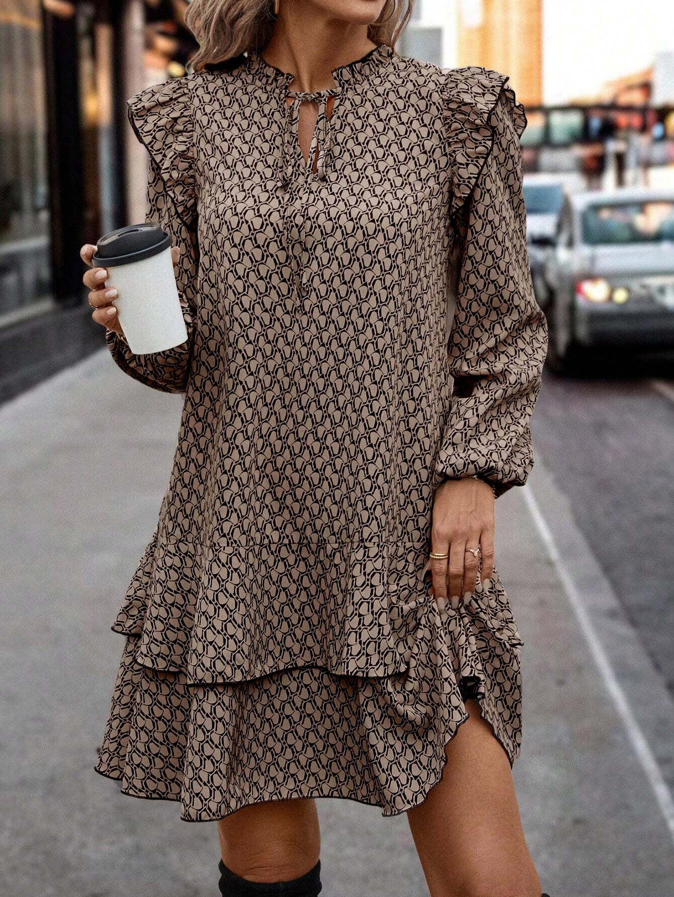 Women Bohemian Printed V-Neck Lace-Up Long Sleeve Dress 5