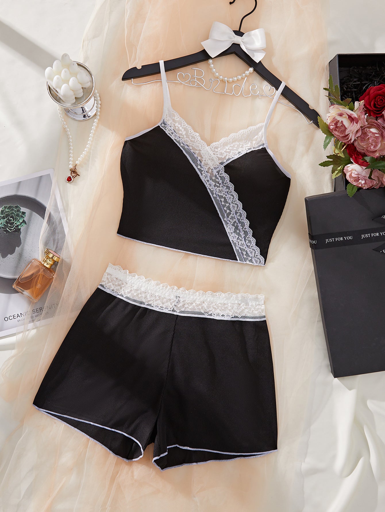 High End Lace Strap Sexy Sleepwear Two Piece Set 7