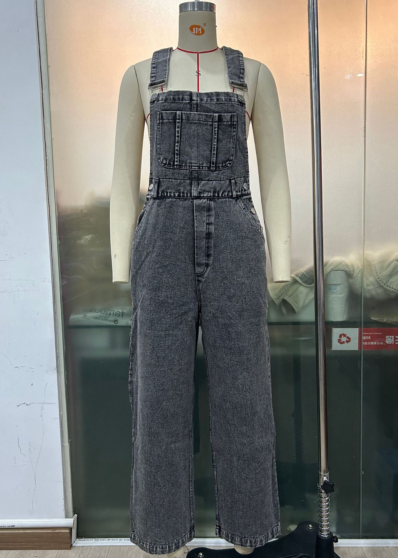 Women Retro Sleeveless Denim Overalls Loose Straight Denim Jumpsuit 10