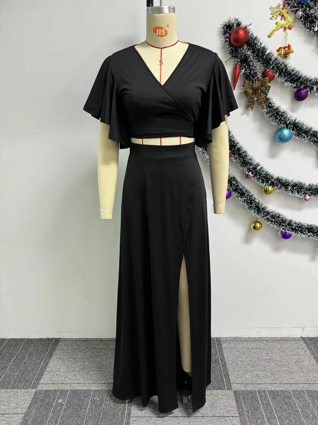 Sexy Solid Color Short Sleeves V-Neck Slit Two Piece Skirt Set 6