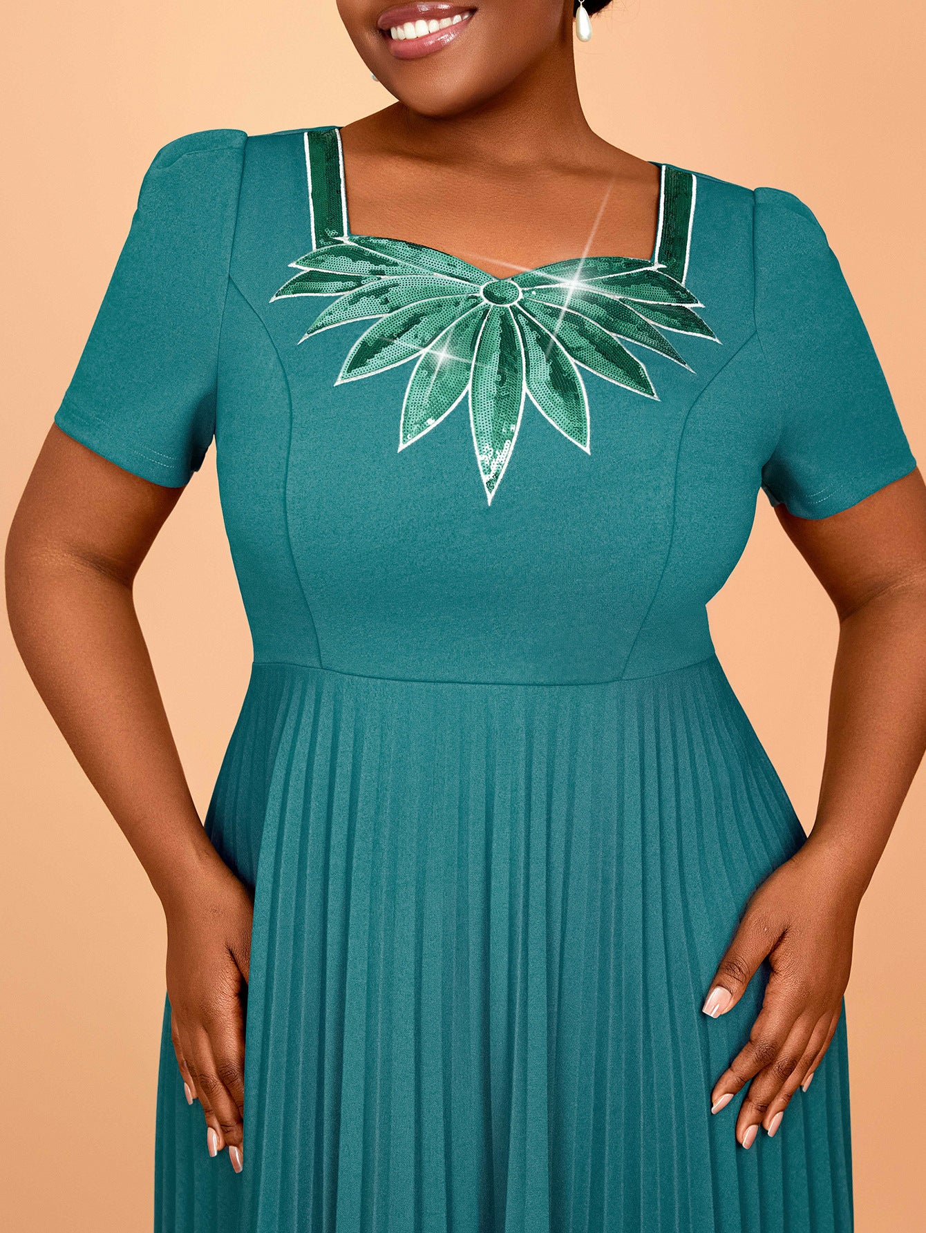 Women Elegant Square Neck Sequin Pleated Dress 4