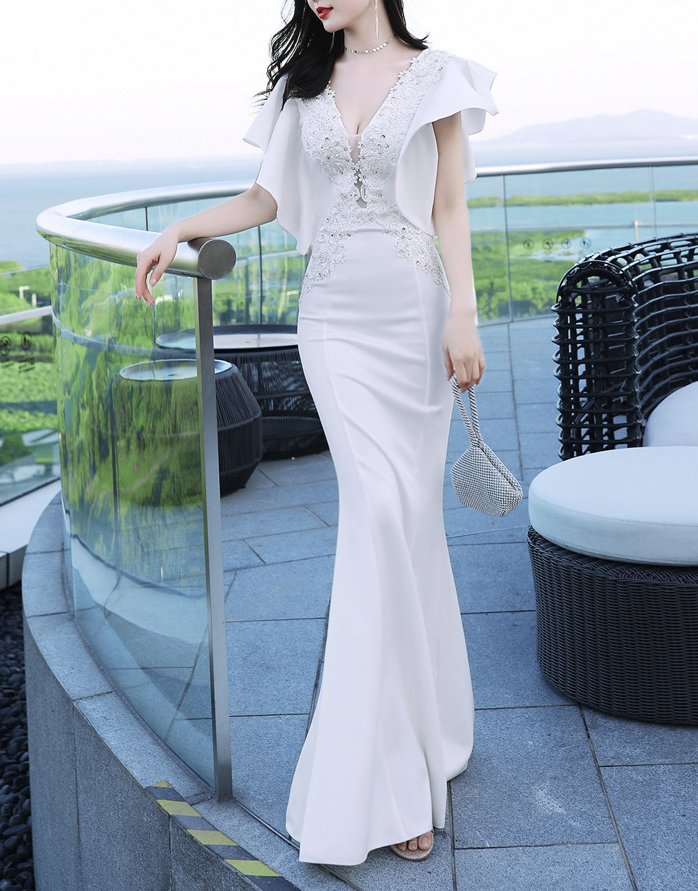 Women Elegant Lace Ruffles Short Sleeve Slim Fit Mermaid Evening Dress