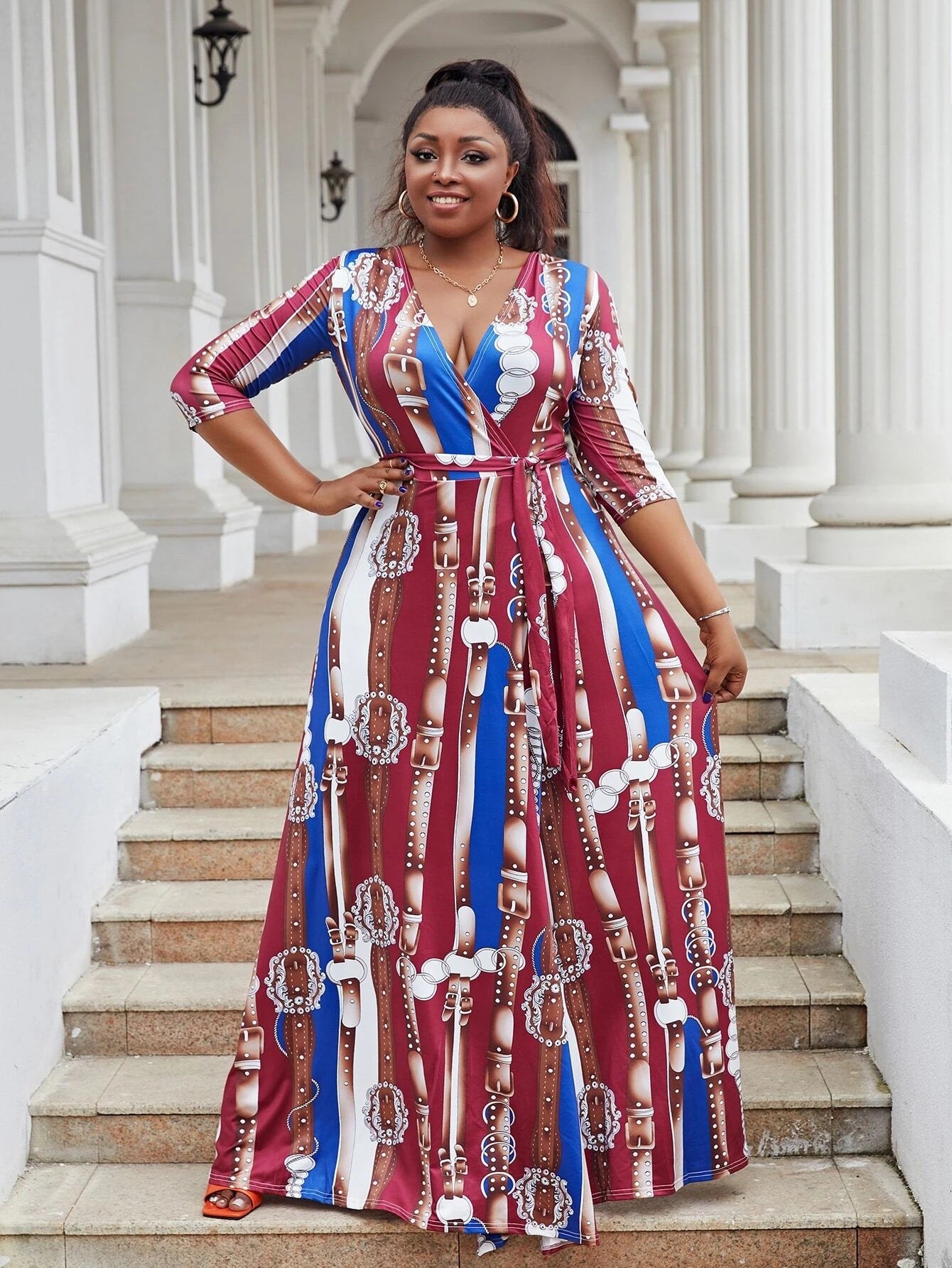 Plus Size Women Sexy V-Neck Half-Sleeve Striped Casual Dress 3