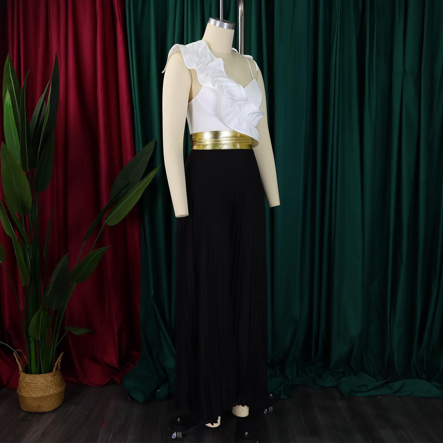 Women's Sexy Ruffle Sleeveless Top Wide Leg Pants Fashion Suit 22