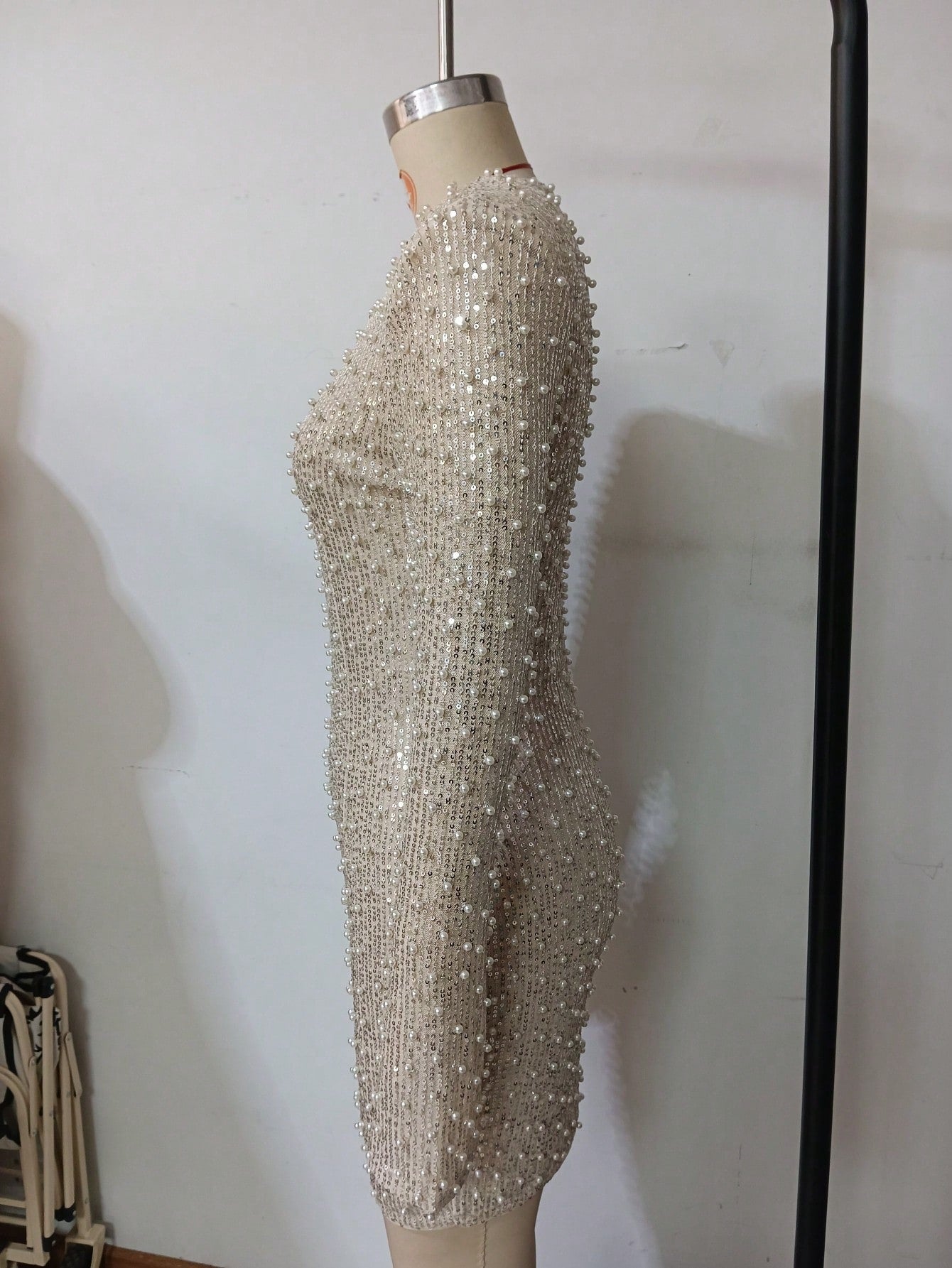 Women's Sequin Embellished Cut-Out Slim-Fit Long-Sleeve Party Dress 10