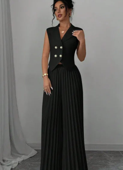 Women's Vest and Pleated Pants Suit Fashionable Wear 3