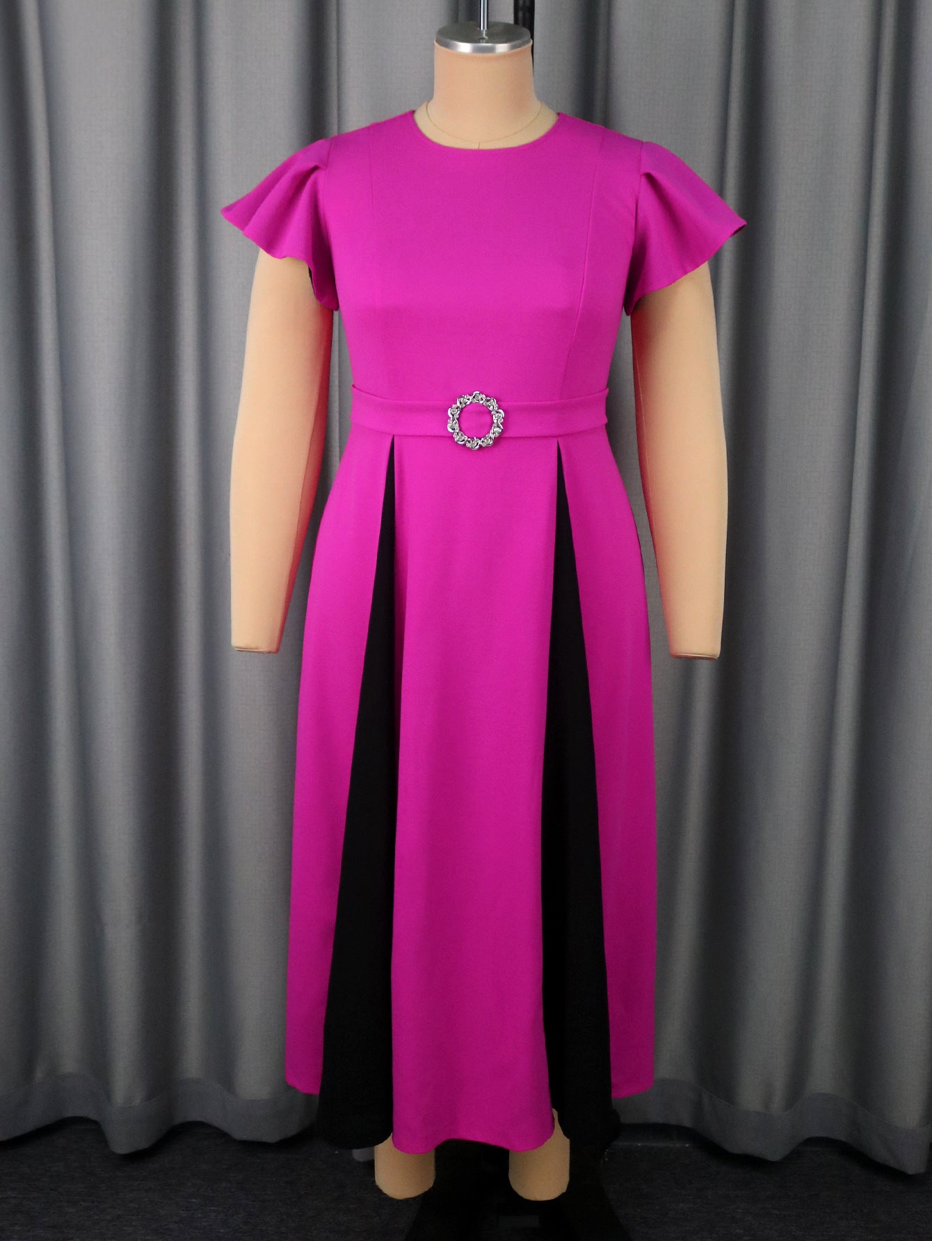 Plus-Size Women Elegant Contrast Color Ruffled Short-Sleeved Dresses 3