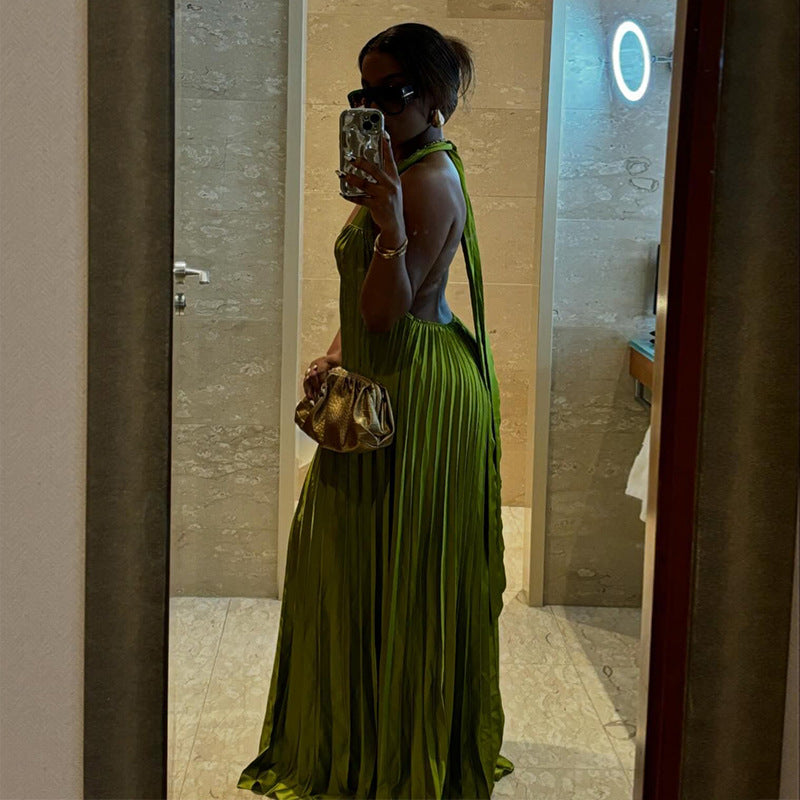 Autumn Women Halter Neck V-neck Backless pleated dress 4