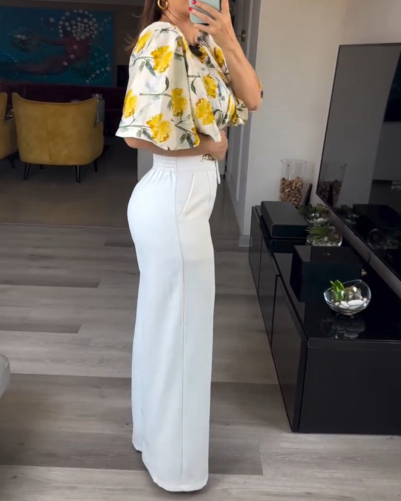 Women Yellow Floral Print Bell Bottom Sleeve Top and Pants Two-Piece Set 4