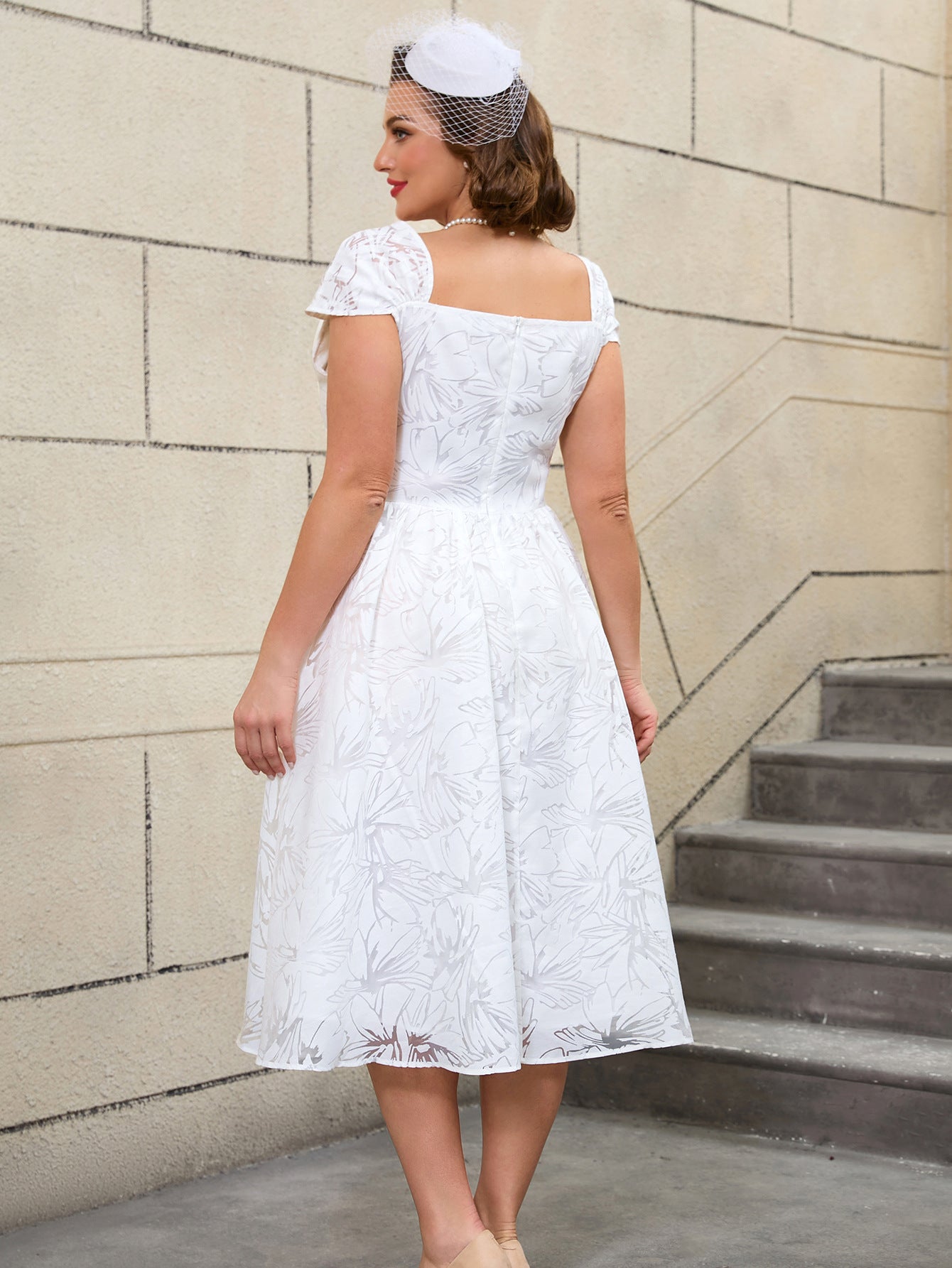Plus Size Wedding Jacquard White Square-Neck High-Waist A-Line Elegant Wedding Dress 3