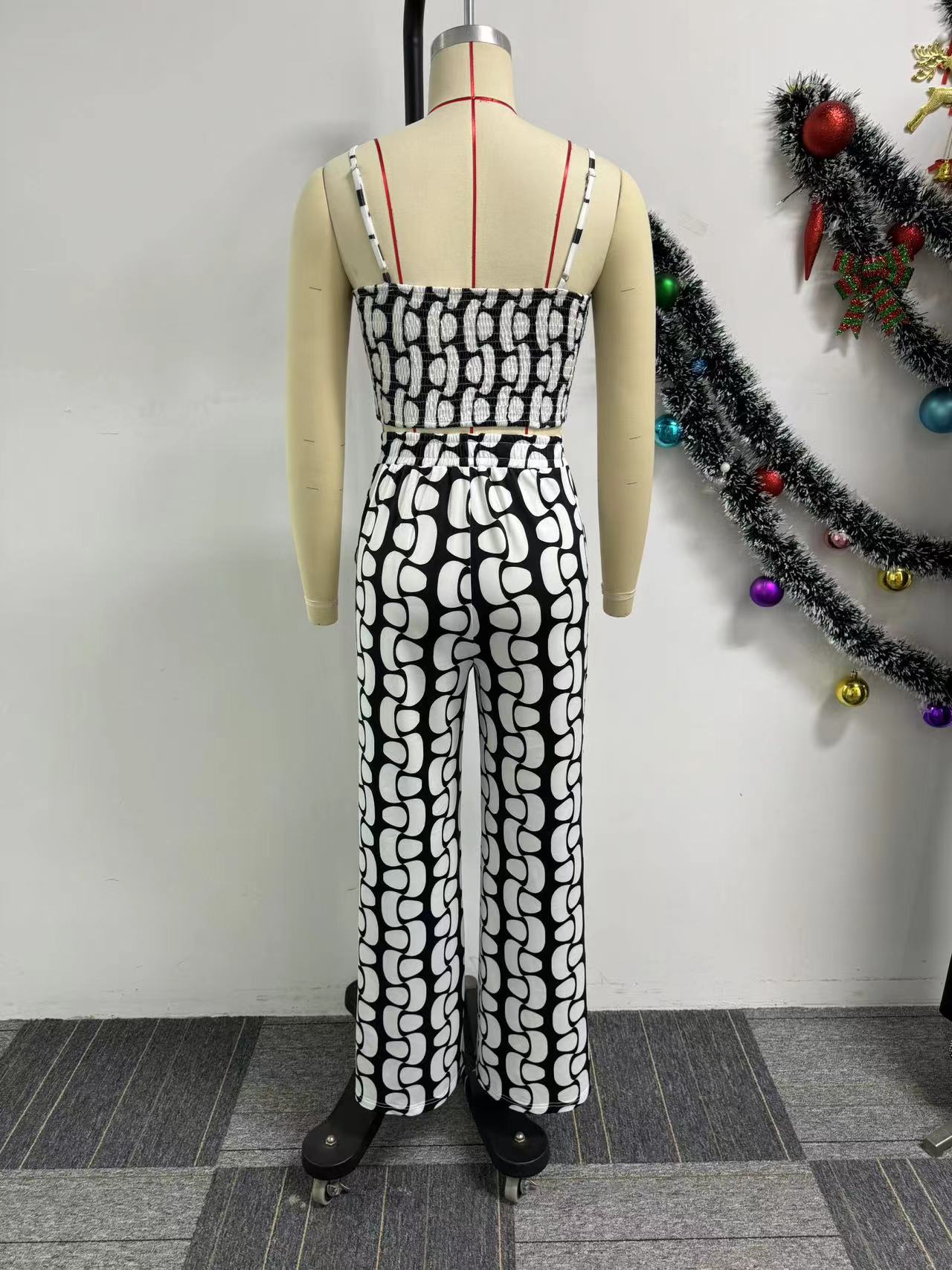 Women print lace-up hollow sling top and wide-leg pants two-piece set 7