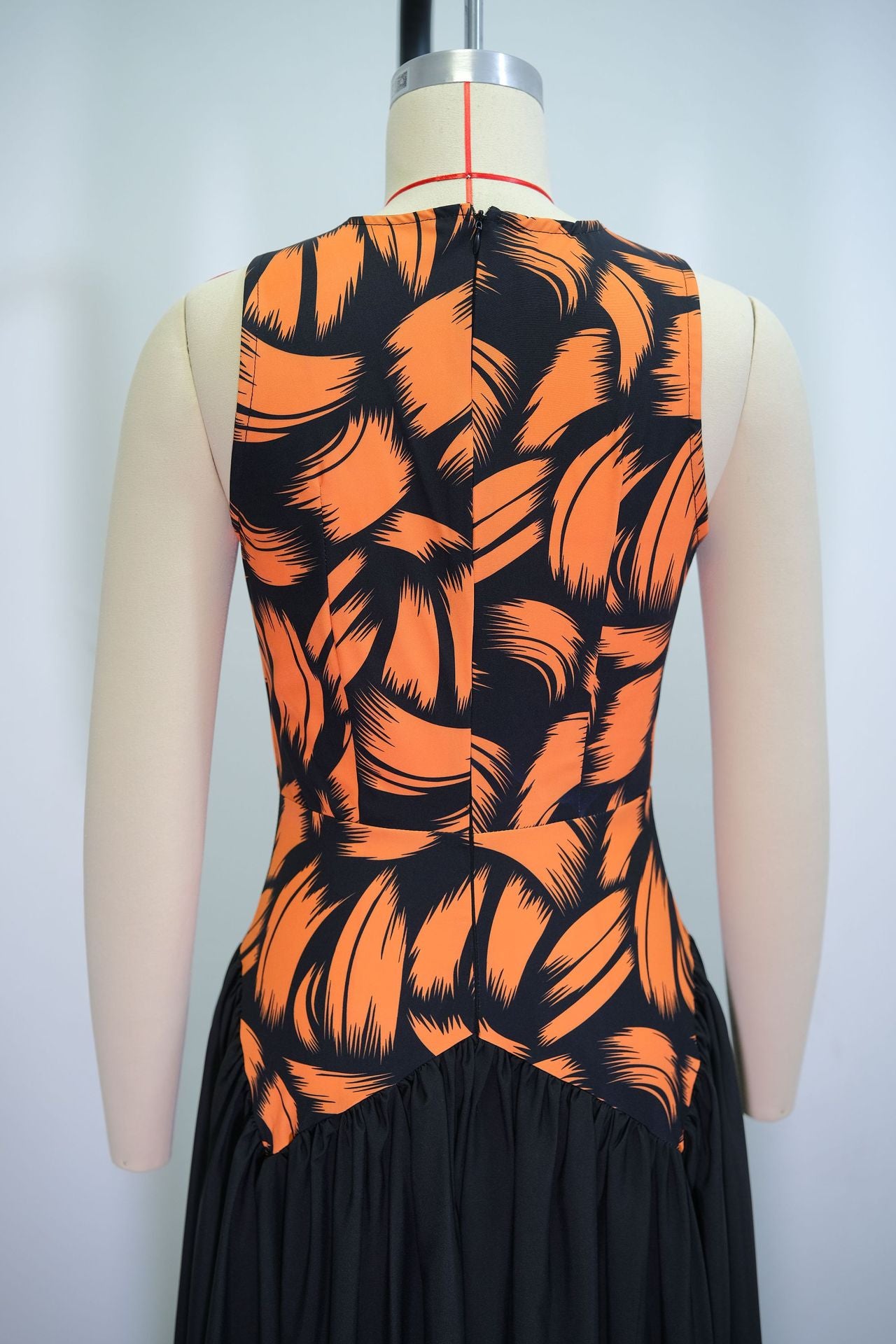 Women summer v-neck sleeveless printed pleated dress 11