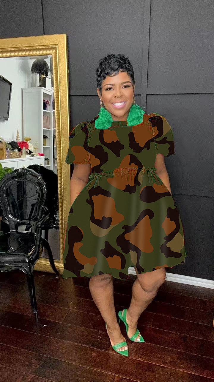 Autumn and winter women's printed front zipper dress 20