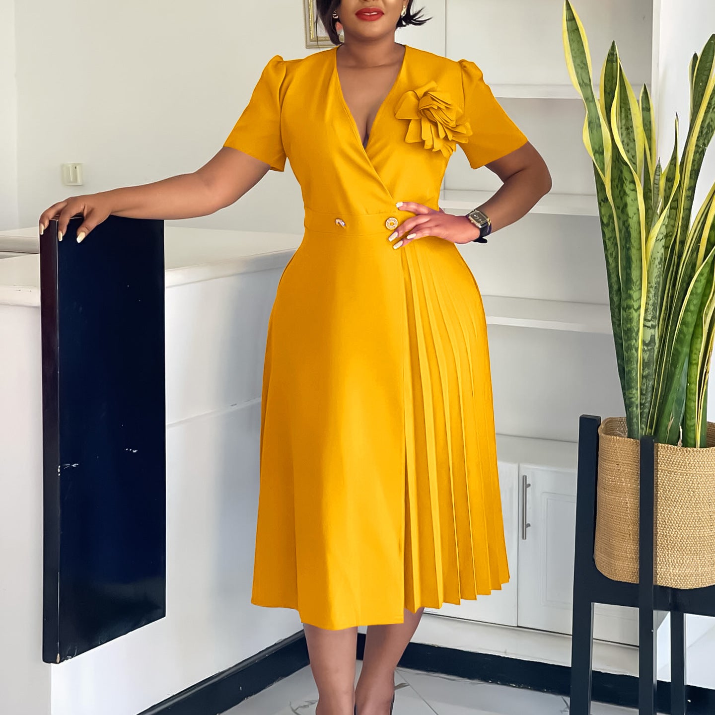 Women's Summer V-Neck Fashion Short Sleeve Solid Color Elegant Pleated African Dress 6