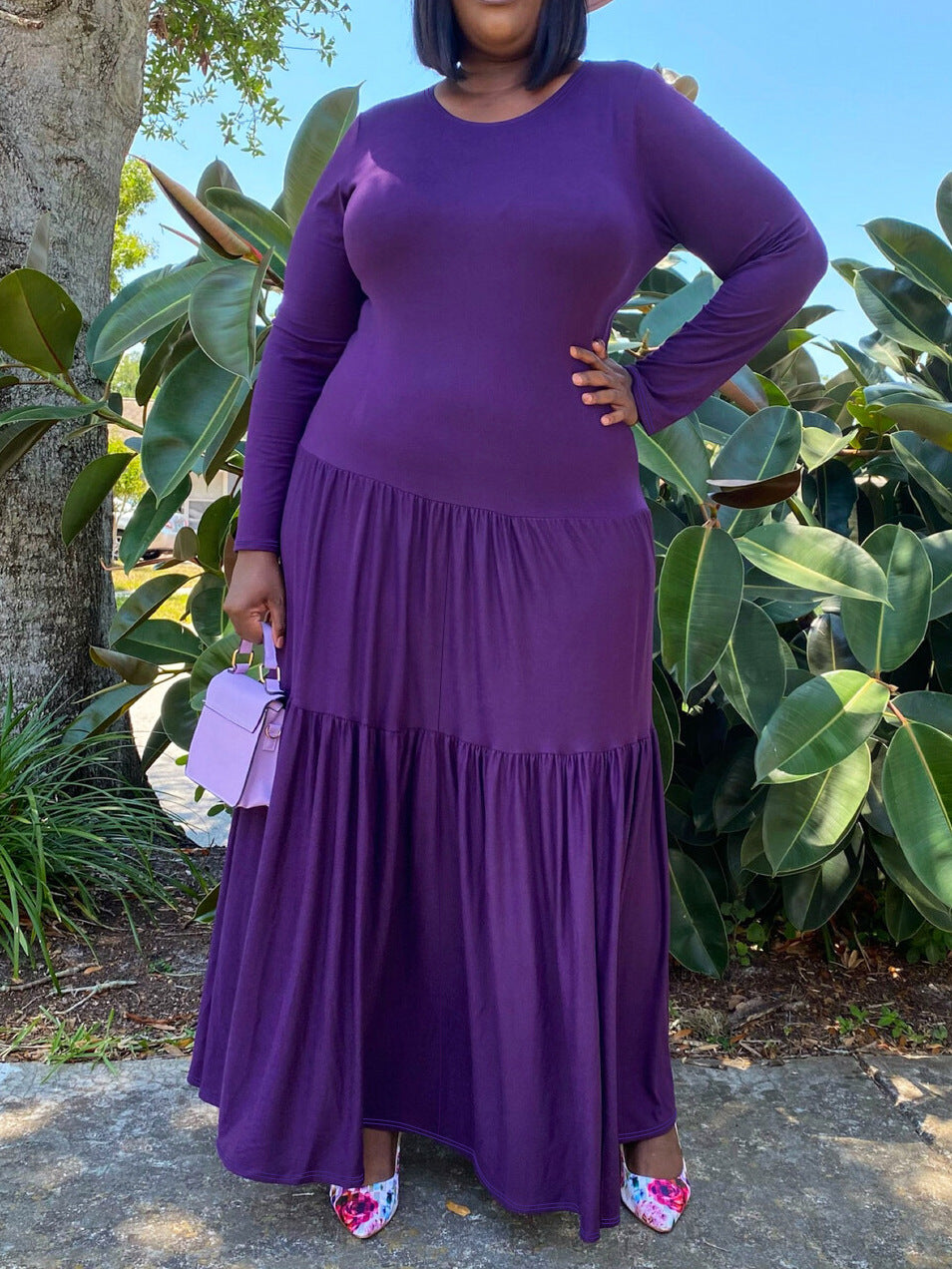 Plus Size Women Round Neck Solid Pleated Dress 3