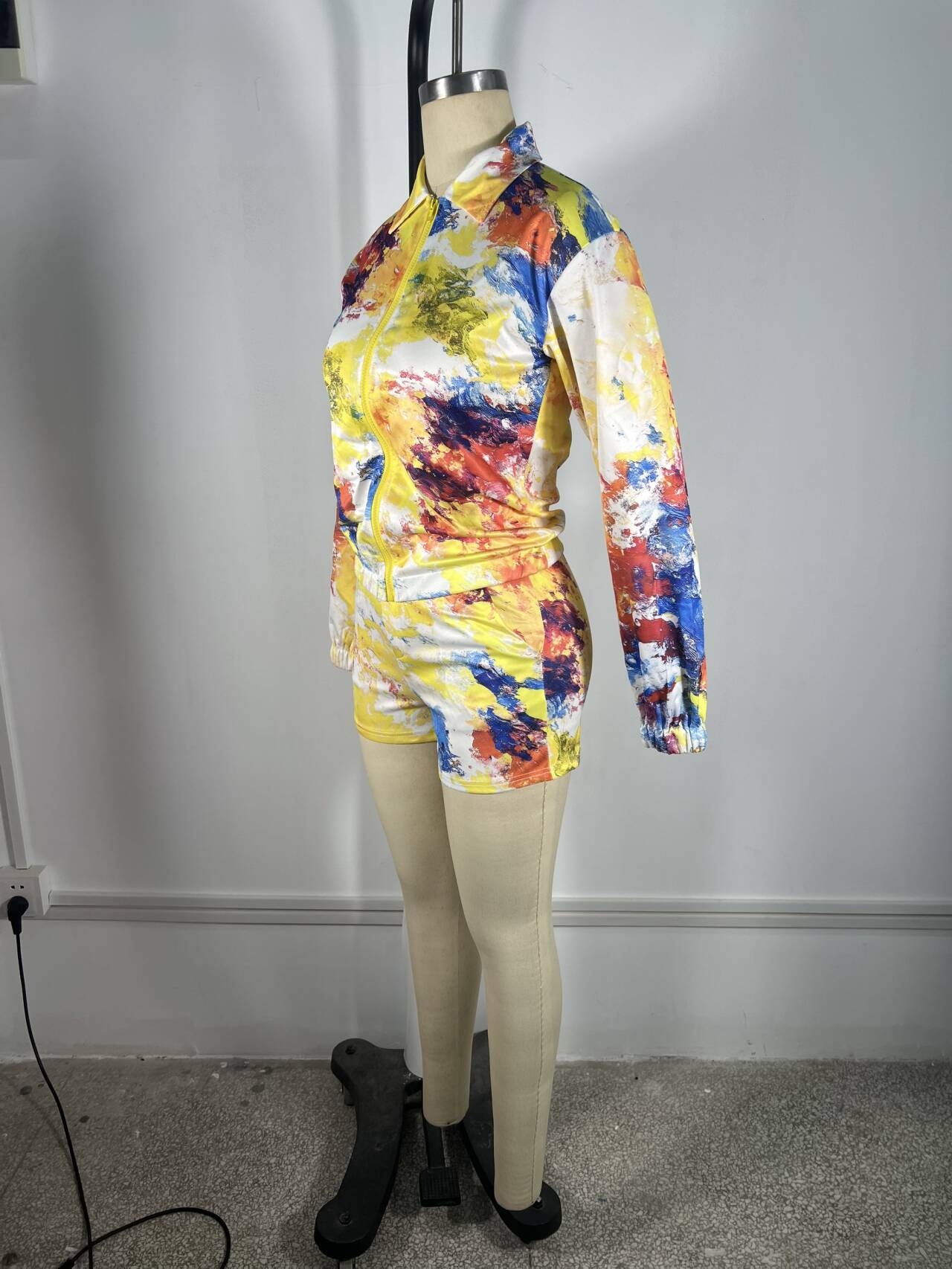 Women's Star Print Long Sleeve Shirt and Shorts Set with Two Pockets 8