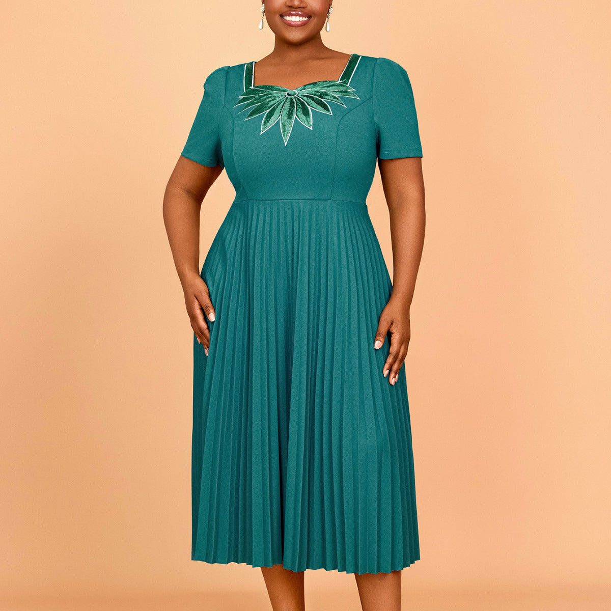 Women Elegant Square Neck Sequin Pleated Dress