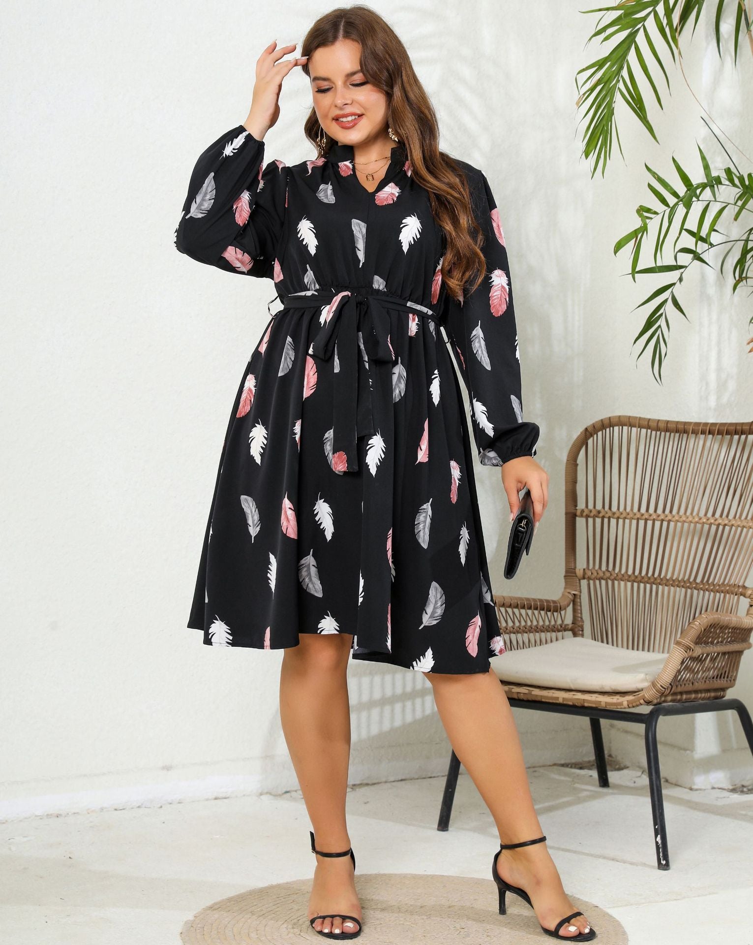 V-Neck Printed Long Sleeve Slim Waist Plus Size Women's Dress