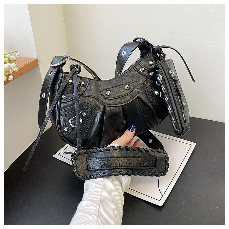 Diagonal pleated single shoulder women's retro rivet bag 63