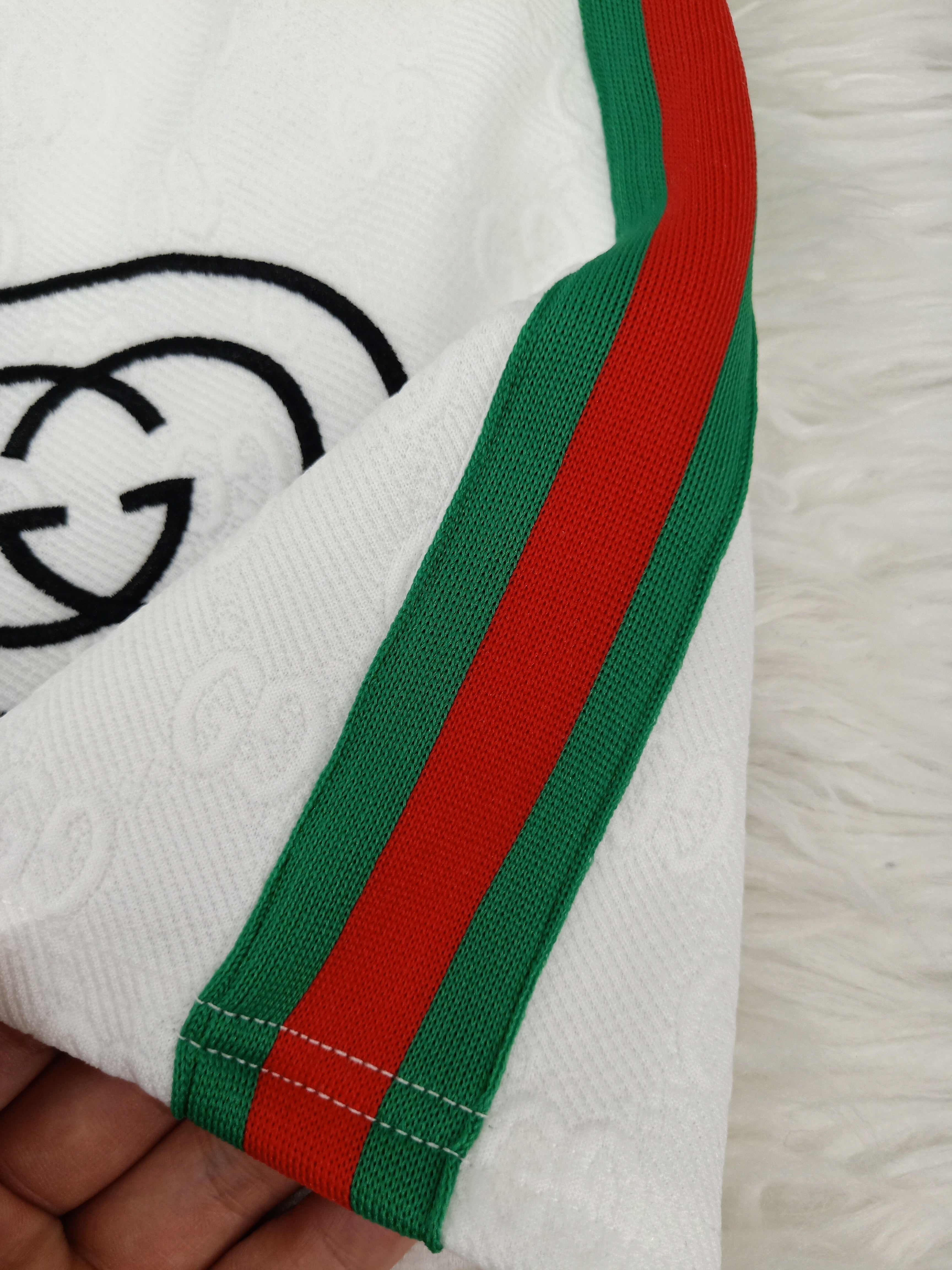 Women's Summer Fashion Chic Texture Fabric Embroidered Two-Piece Shorts Set 12