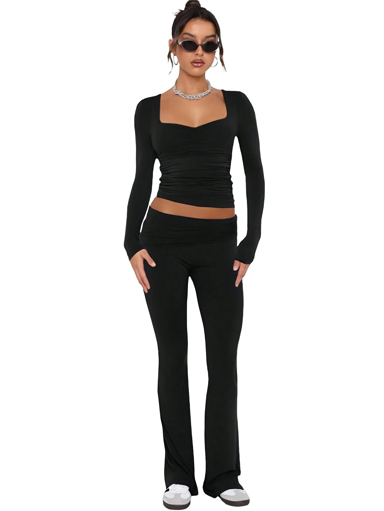 Women solid long sleeve top and bell bottom Pants two-piece suit