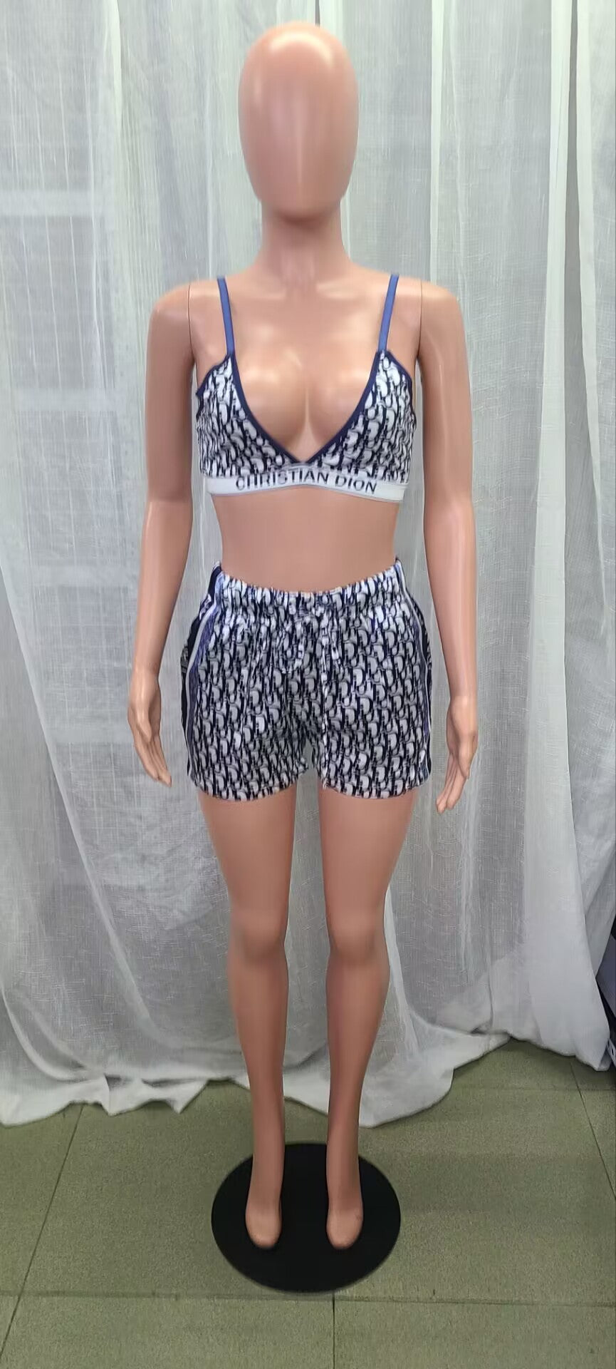 Summer Fashion Casual Wrapped Chest Strap Elastic Waist Shorts Set Two Pieces 8