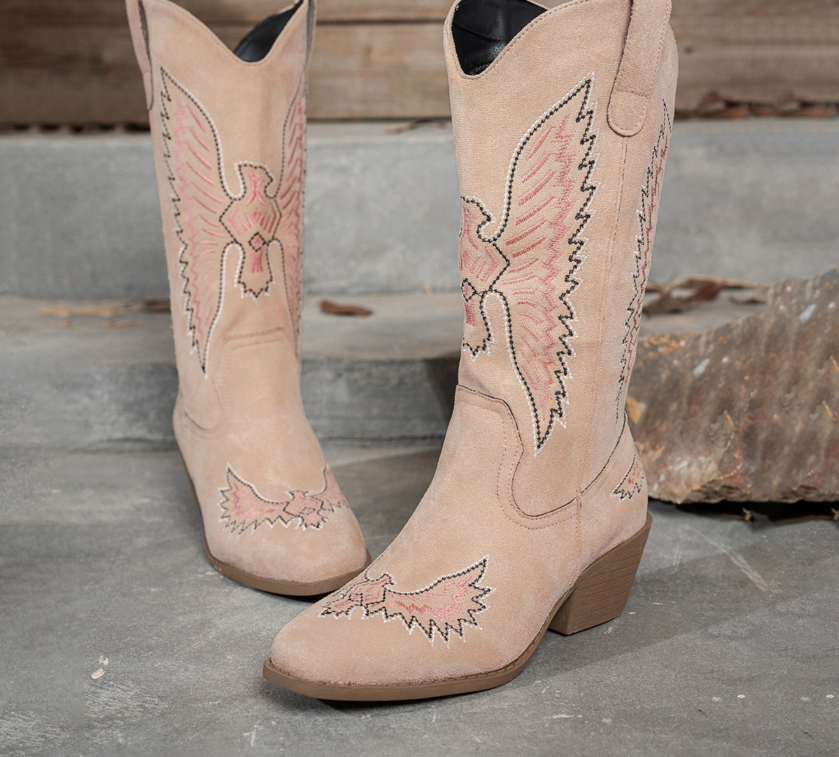 Women's Fashion Autumn Winter Mid Heel Round Toe Plus Size Embroidered Leather Boots 17