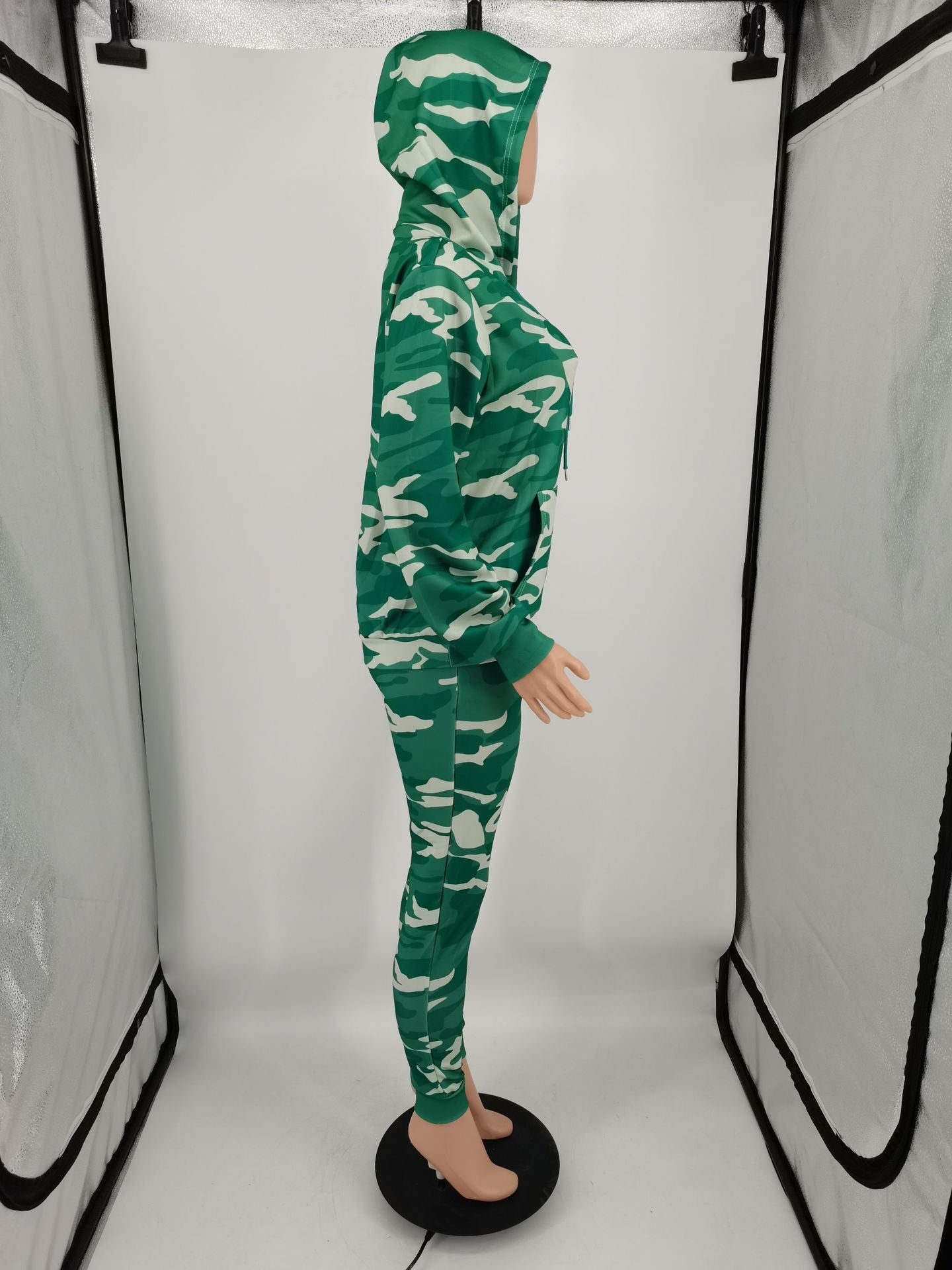 Women's Fashionable Sportswear Camouflage Two-Piece Tracksuit Set 24