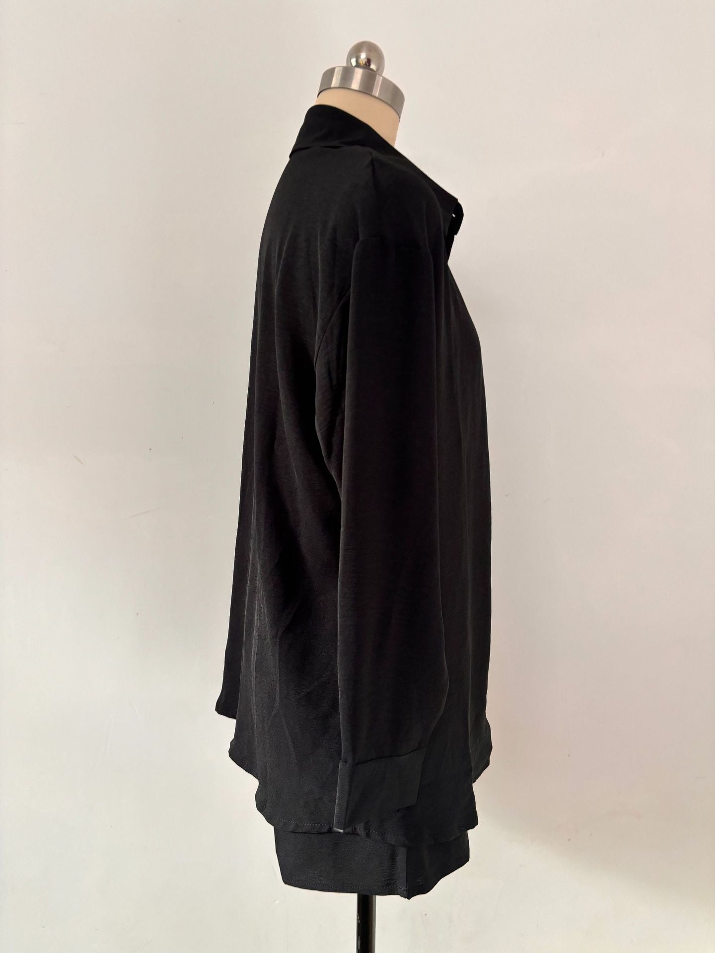 Spring and Spring Women's Solid Color Long-Sleeved Shirt Elastic Waist Loose Shorts Casual Two-Piece Set 28