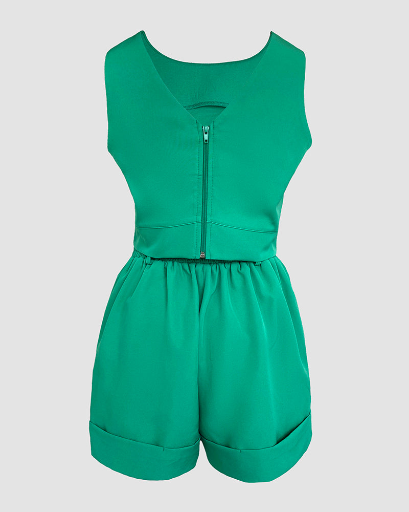 Green Sleeveless Short Vest & Shorts Set 6
