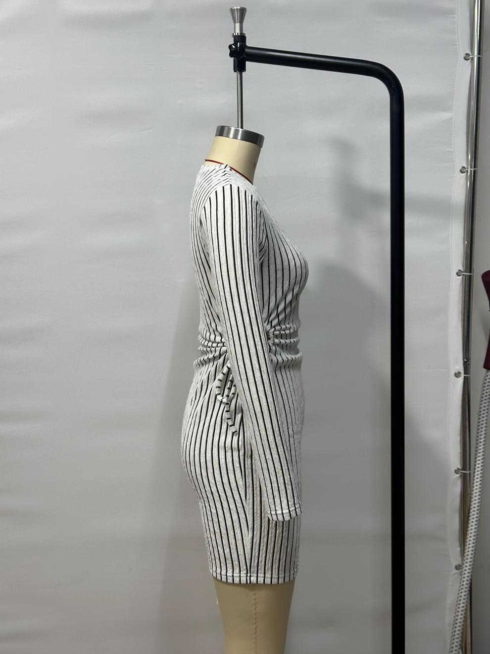 Women long-sleeved striped dress 7