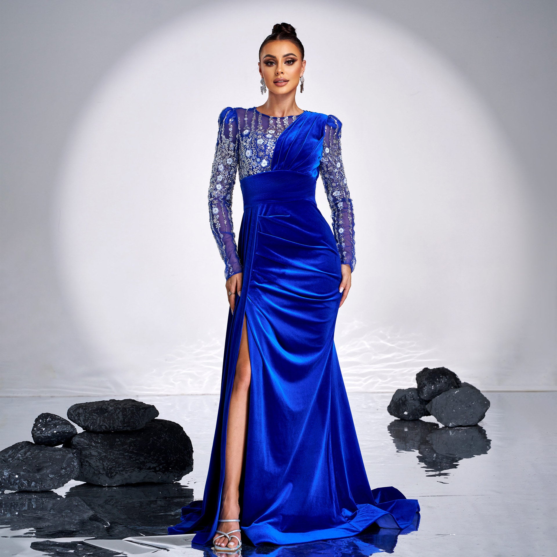 Women long-sleeved Round Neck sequin Formal Party Maxi evening dress