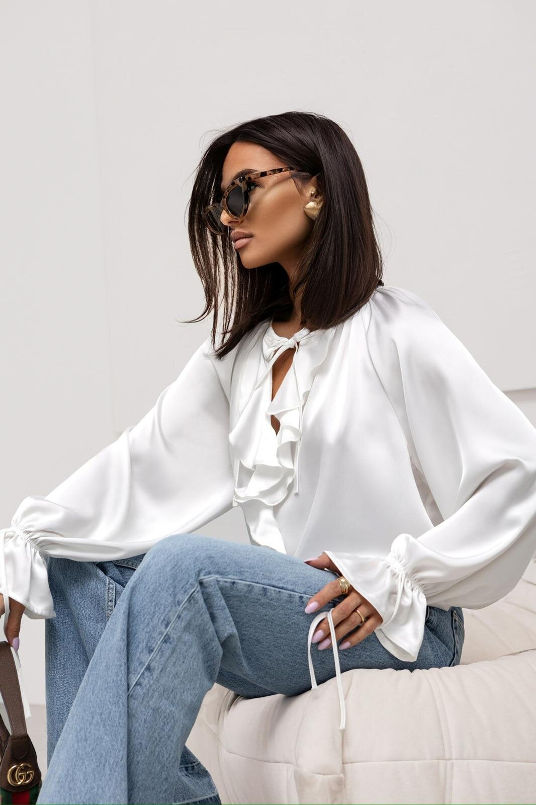 Women Spring ruffled Bell Bottom sleeve V neck lace shirt 9