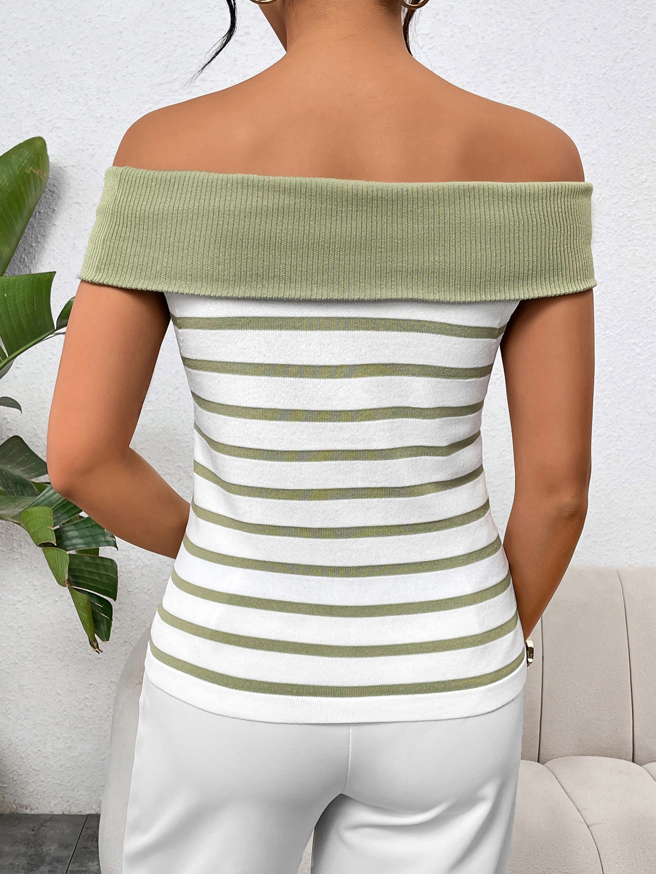 Spring/Summer Women's Fashion Long-Sleeve Striped Off-Shoulder Knit Top 27