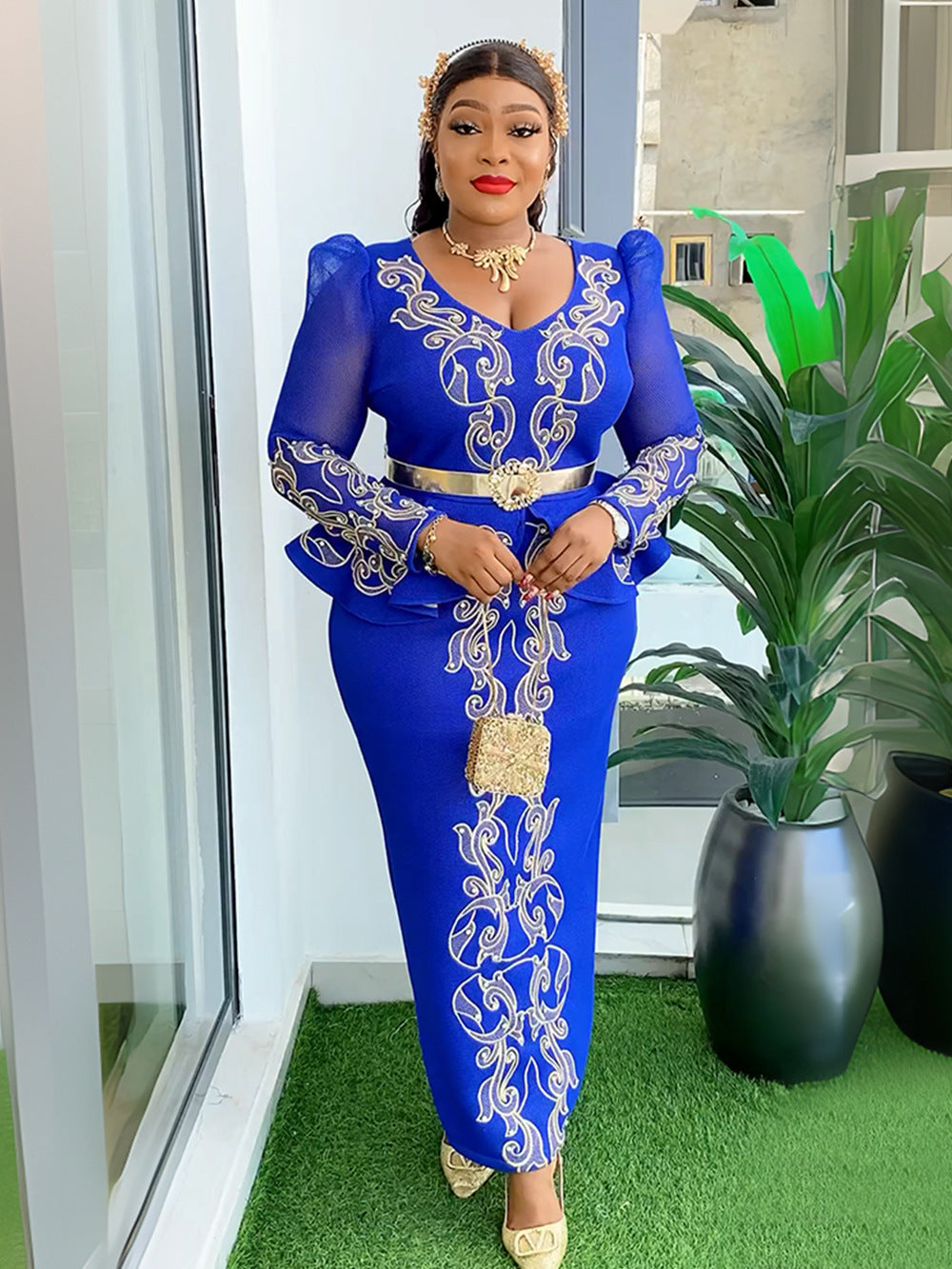 African Women's Plus Size Beaded V-Neck Dress 5