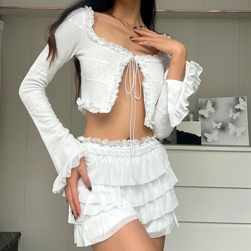 Women Sexy Square Neck Knitting Cardigan Bell Bottom Sleeve Ruffle Top and Shorts Two-piece Set 4
