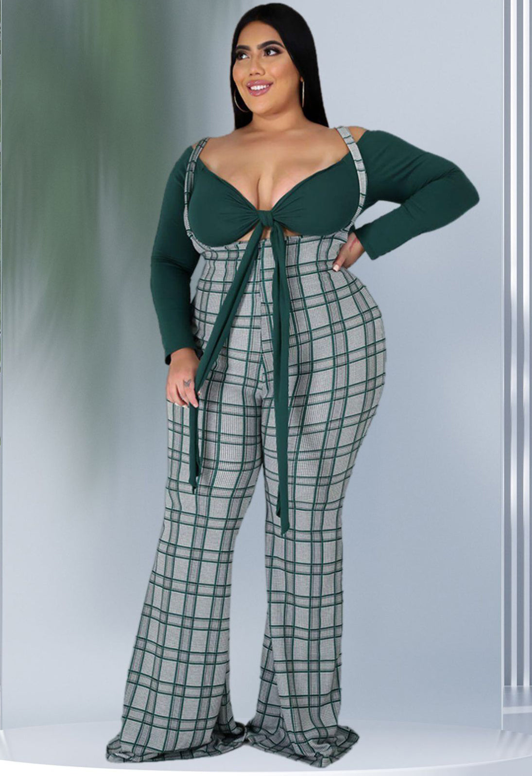 Plus Size Women Long Sleeve Top and Plaid Suspenders Set 3