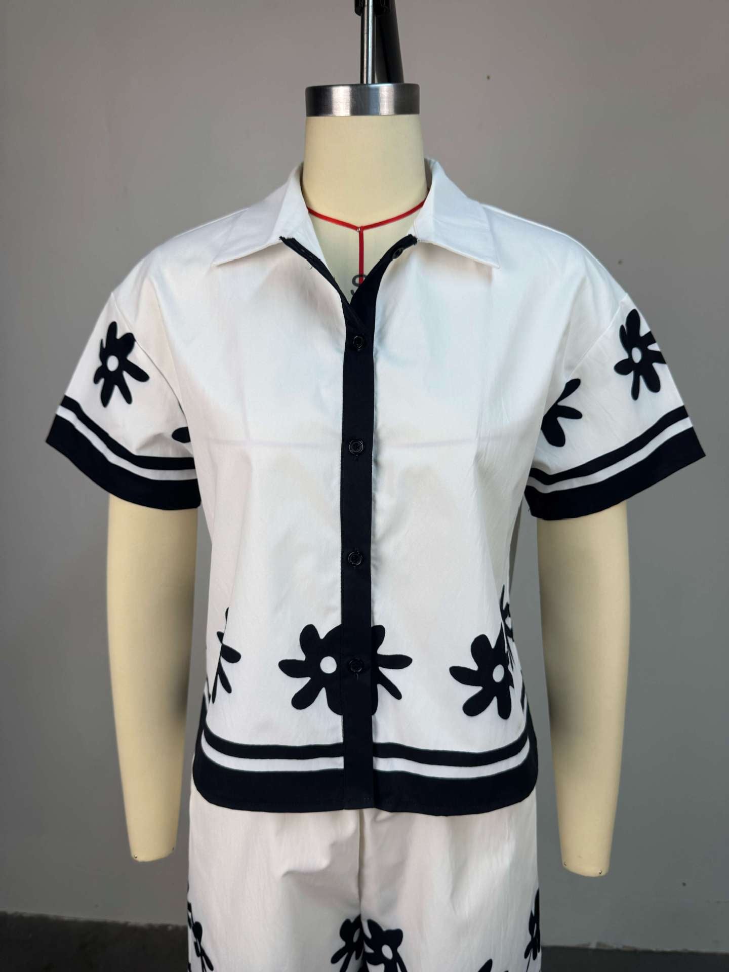 Summer Women's Fashion Turn-Down Collar Color-Block Printed Shirt & Wide-Leg Shorts Casual Set 6