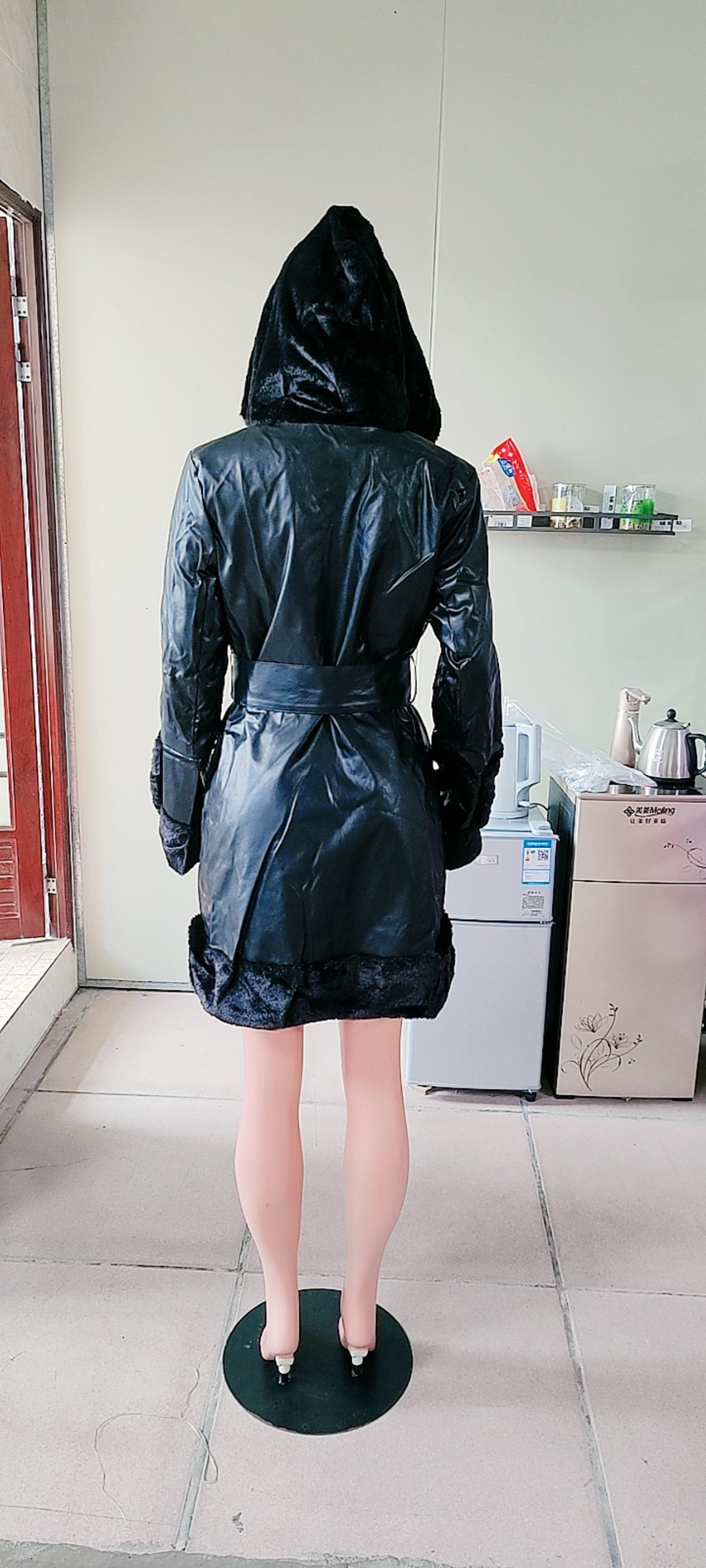 Turndown Collar Fur Patchwork Jacket Women's Winter Warm Ruffled Hooded  Slim Waist Coat 12