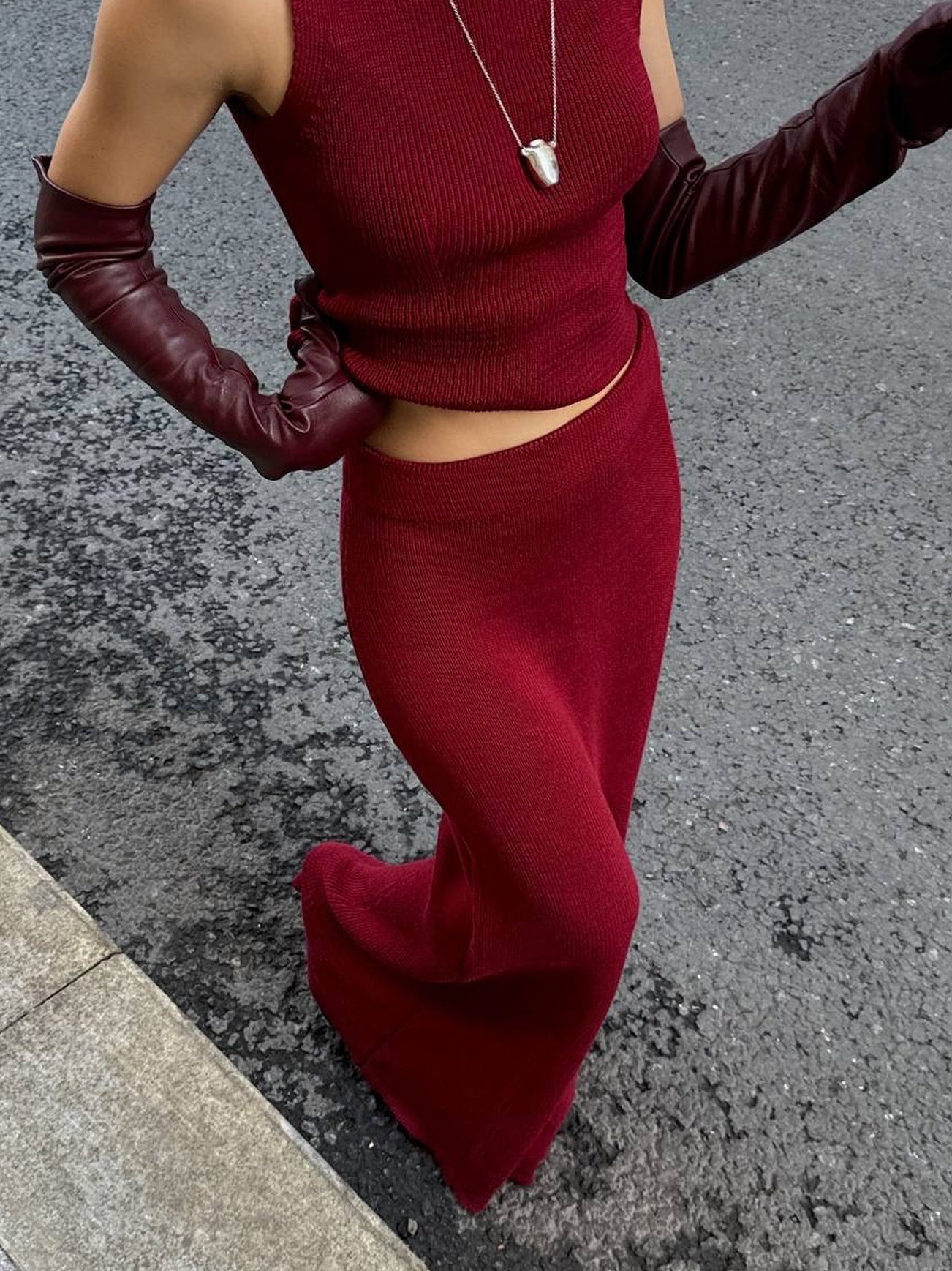 Women's Elegant Sleeveless High-Collar Knitting Vest & Bodycon Long Skirt Two Piece Set 12