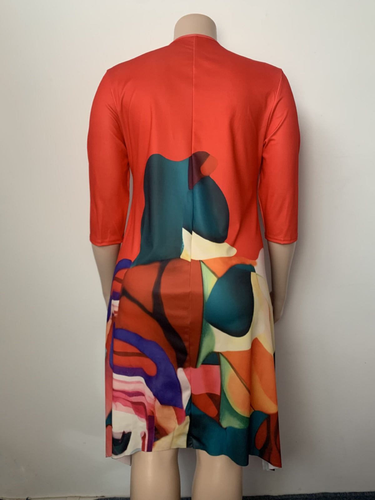 Plus Size Women Irregular Print Casual Dress 4