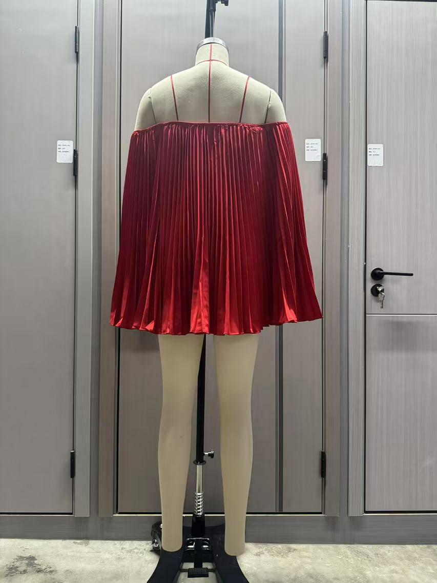 Women Summer Pleated Off-Shoulder Top and Shorts 2-Piece Set 32